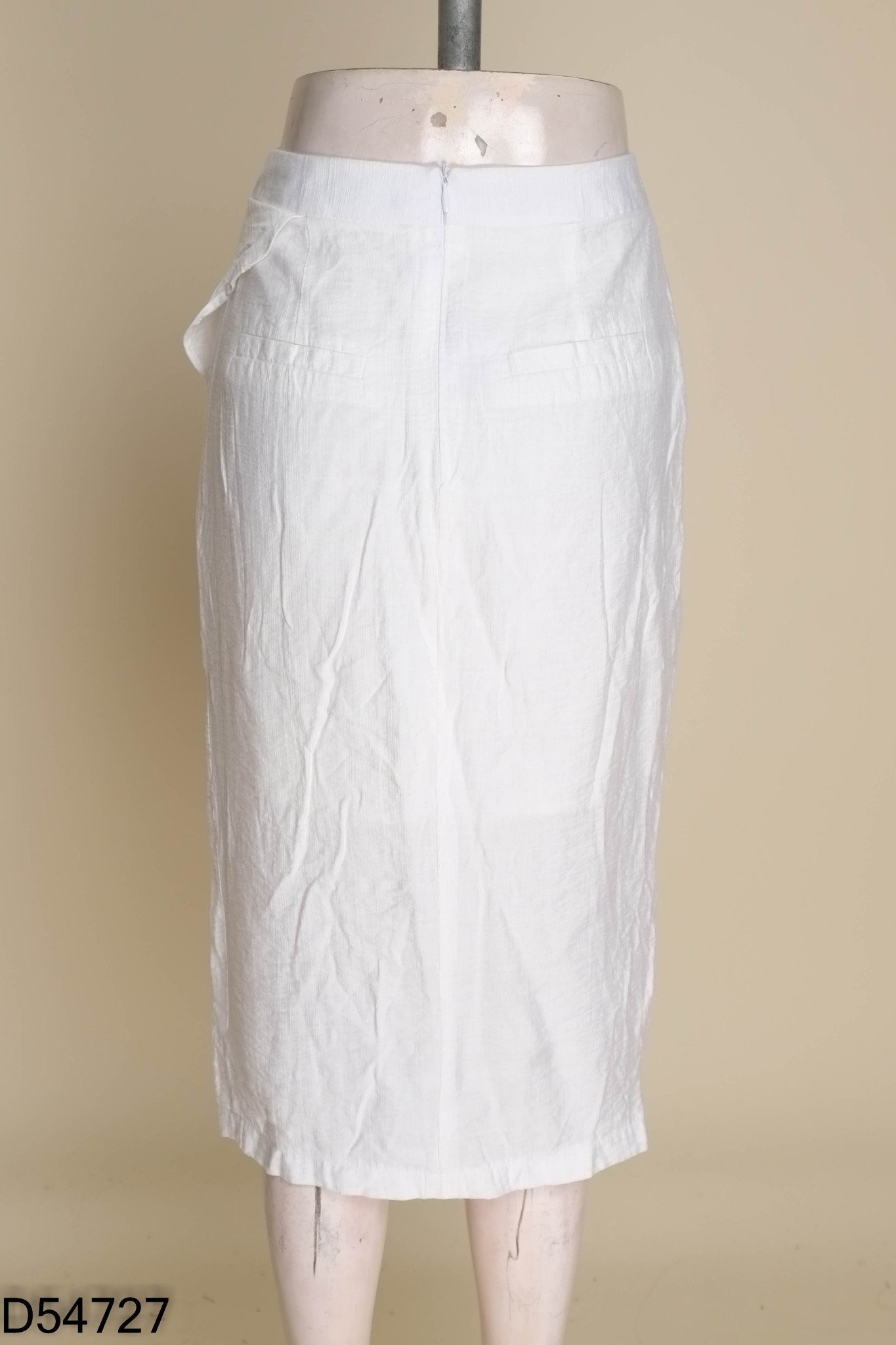 Chân váy KỲ trắng cúc bọc