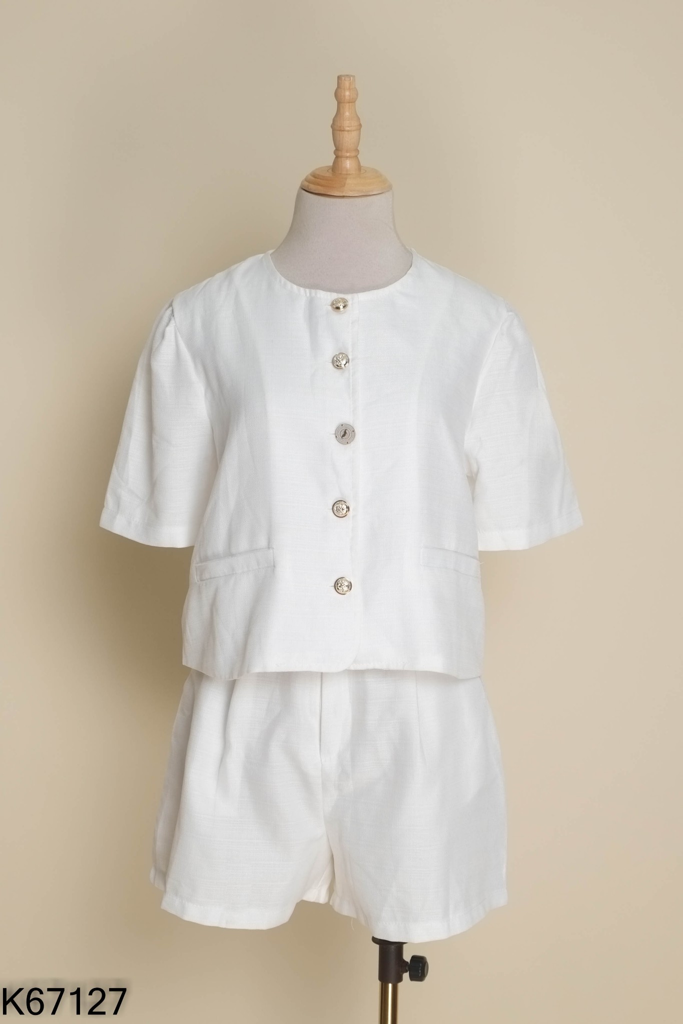 SET Áo blazer + quần short trắng