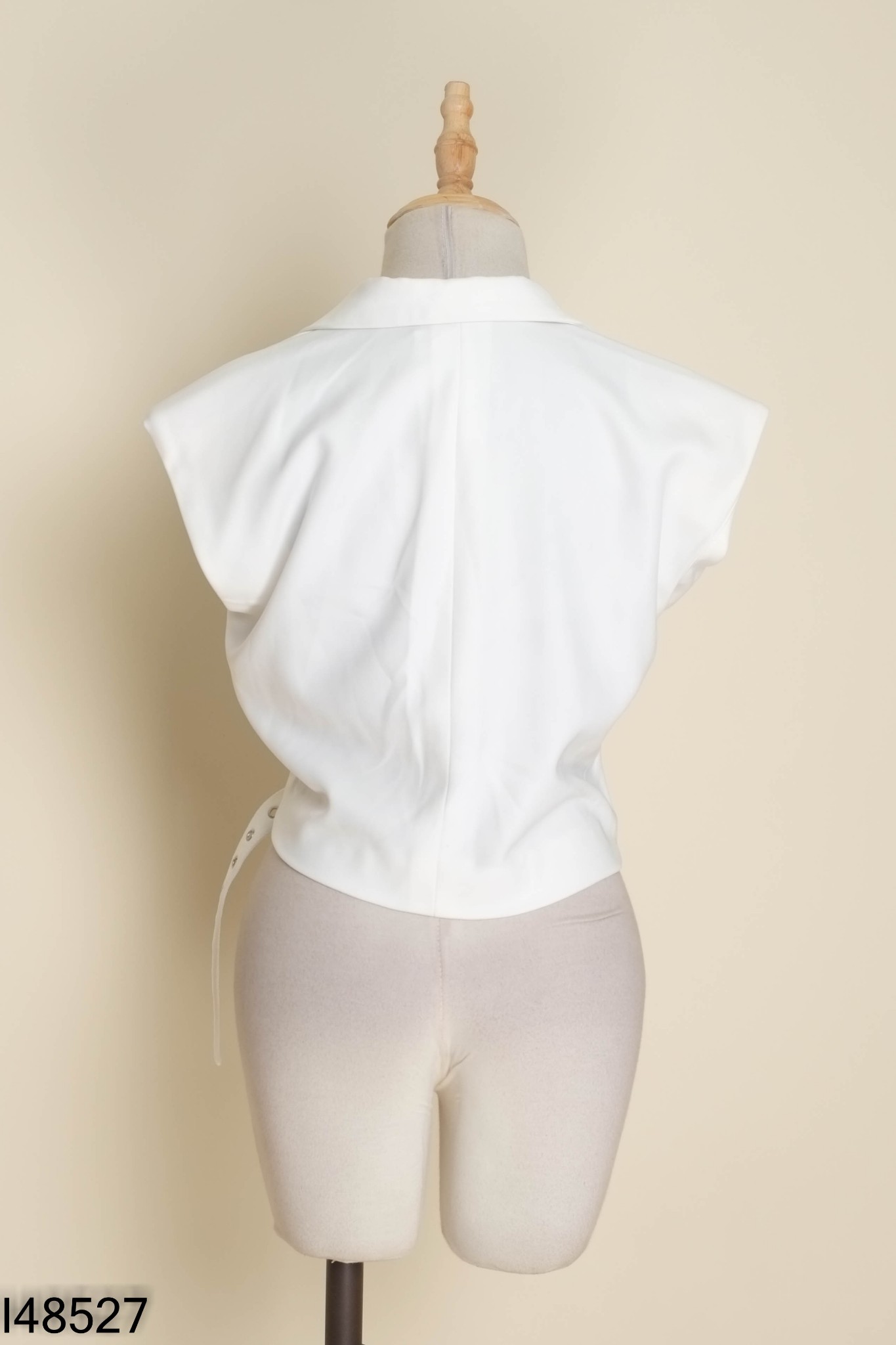 Áo gile trắng cổ vest