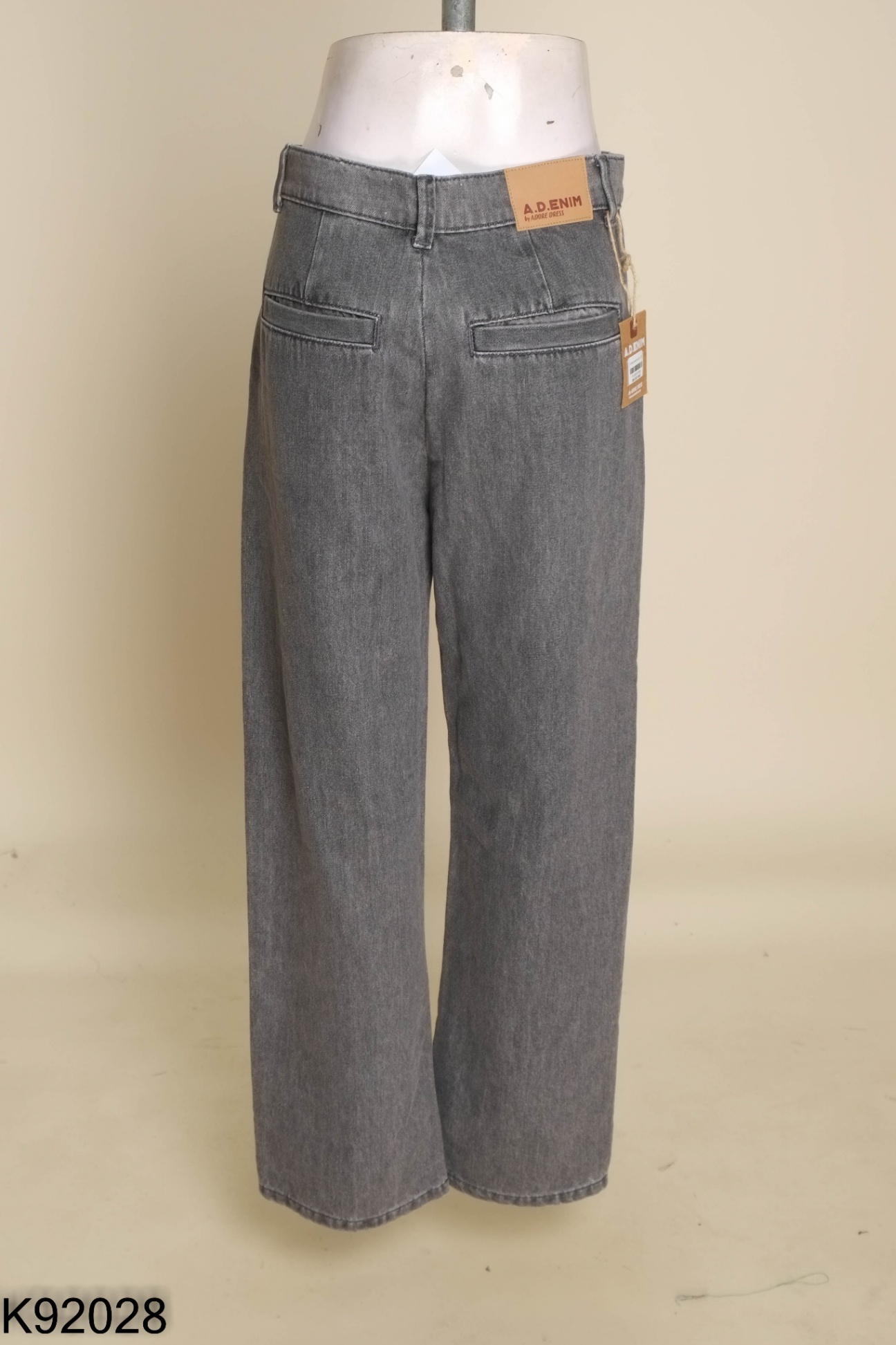 NEWTAG Quần jeans ADORE DRESS xám trơn
