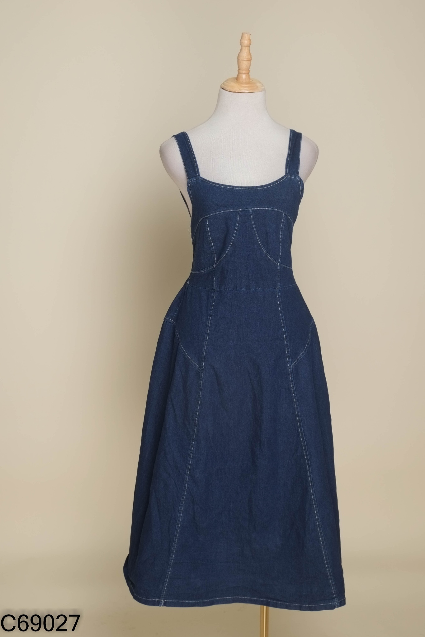 Váy jeans xanh hai dây