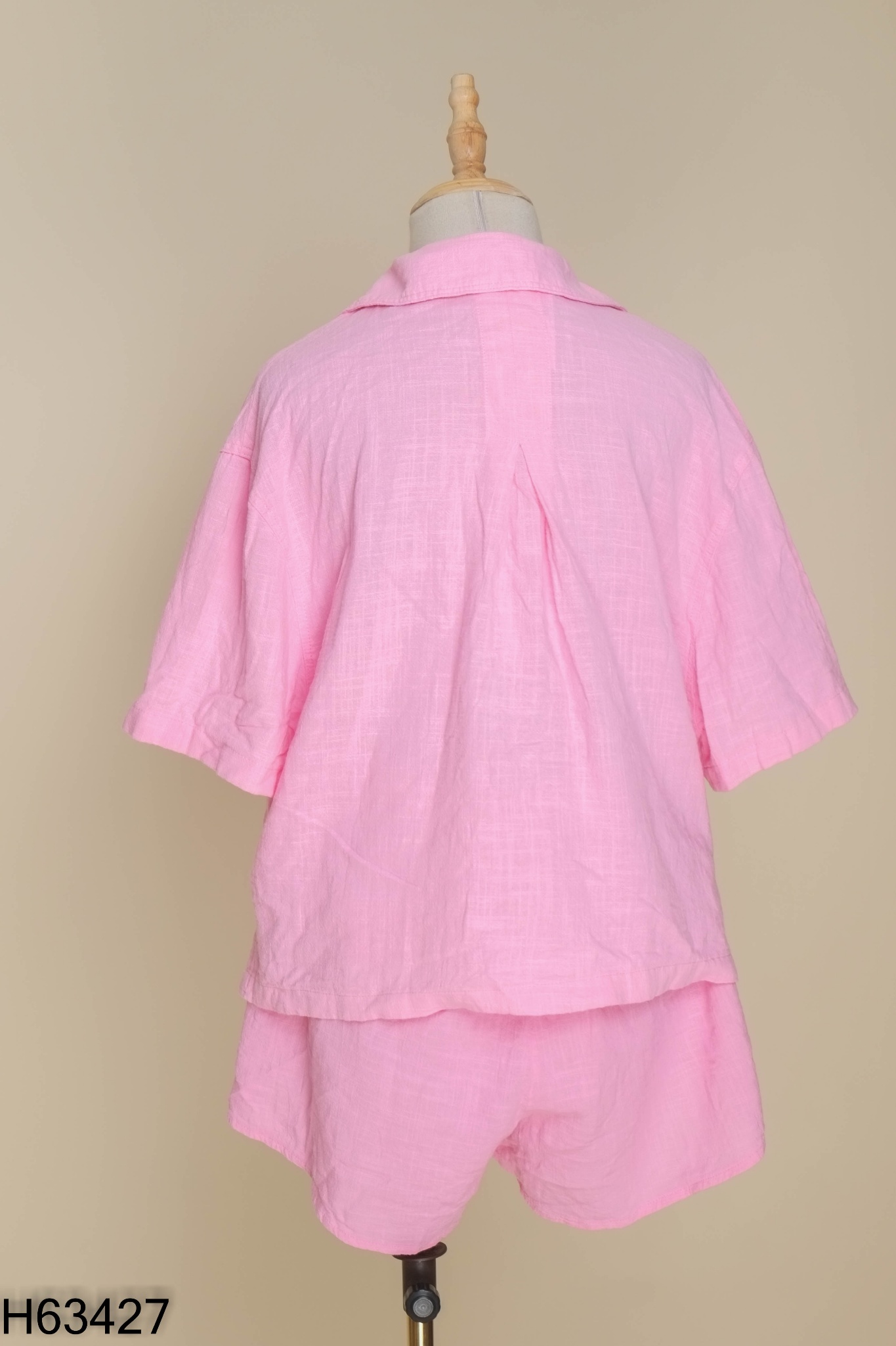 Set BESHKA line hồng áo sơ mi + quần shorts