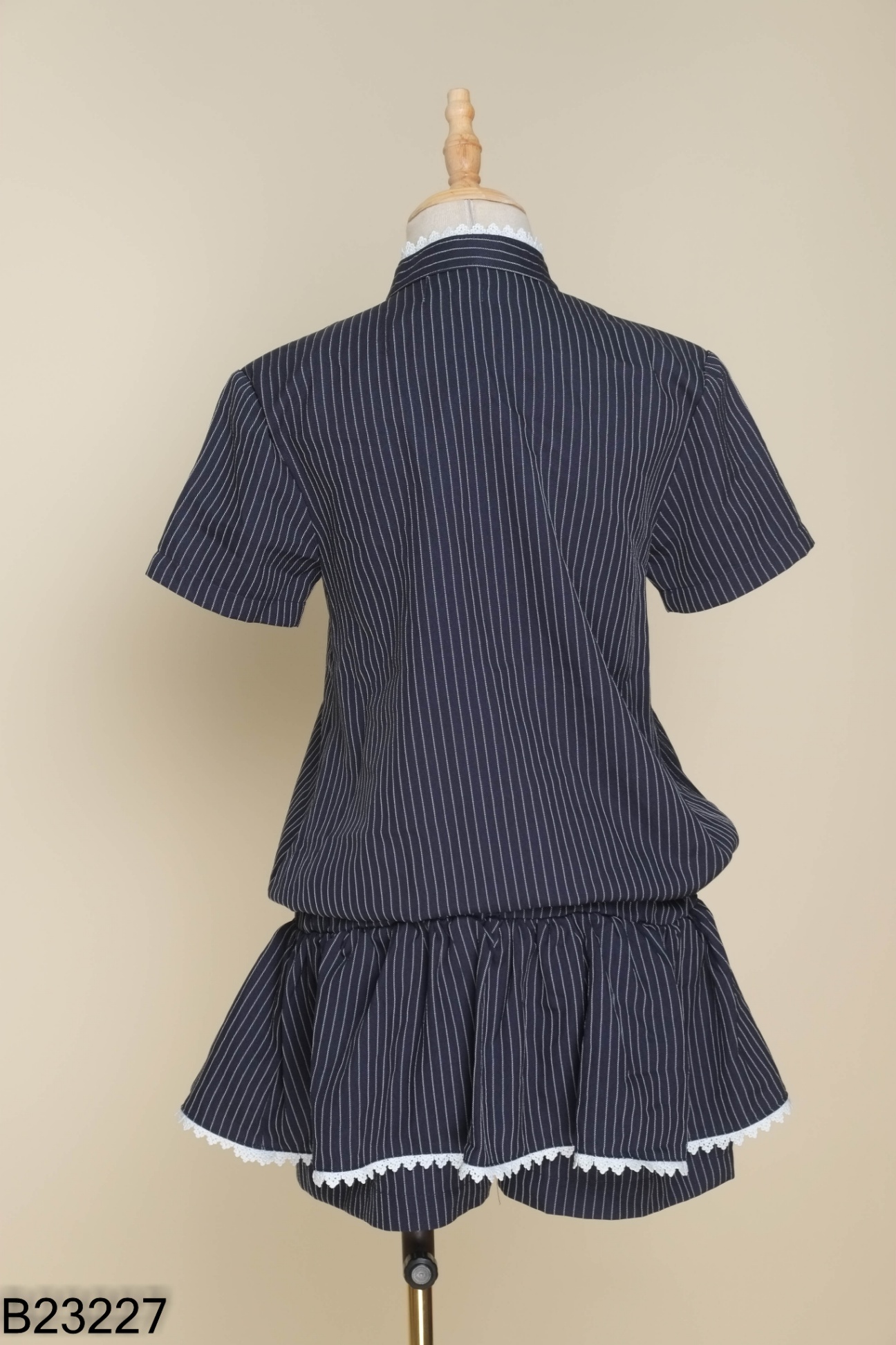 Jumpsuits CHOU CHOU xanh than sọc trắng