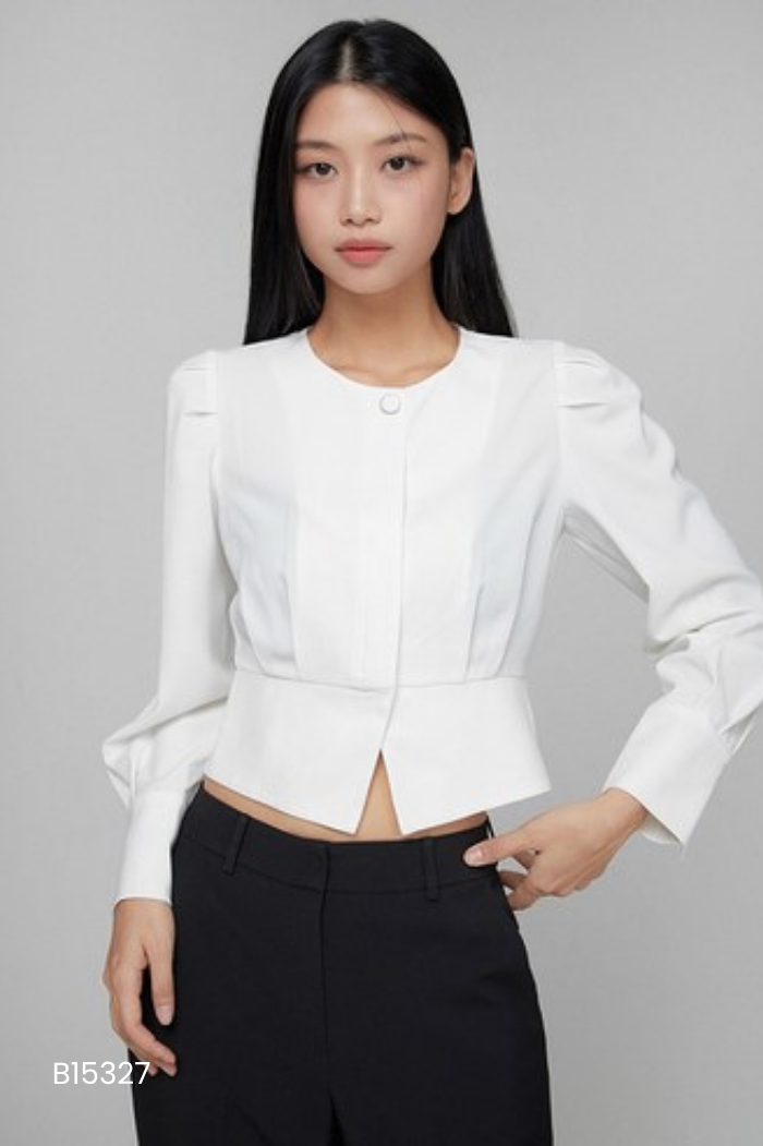 Áo trắng MIXXO phối khuy