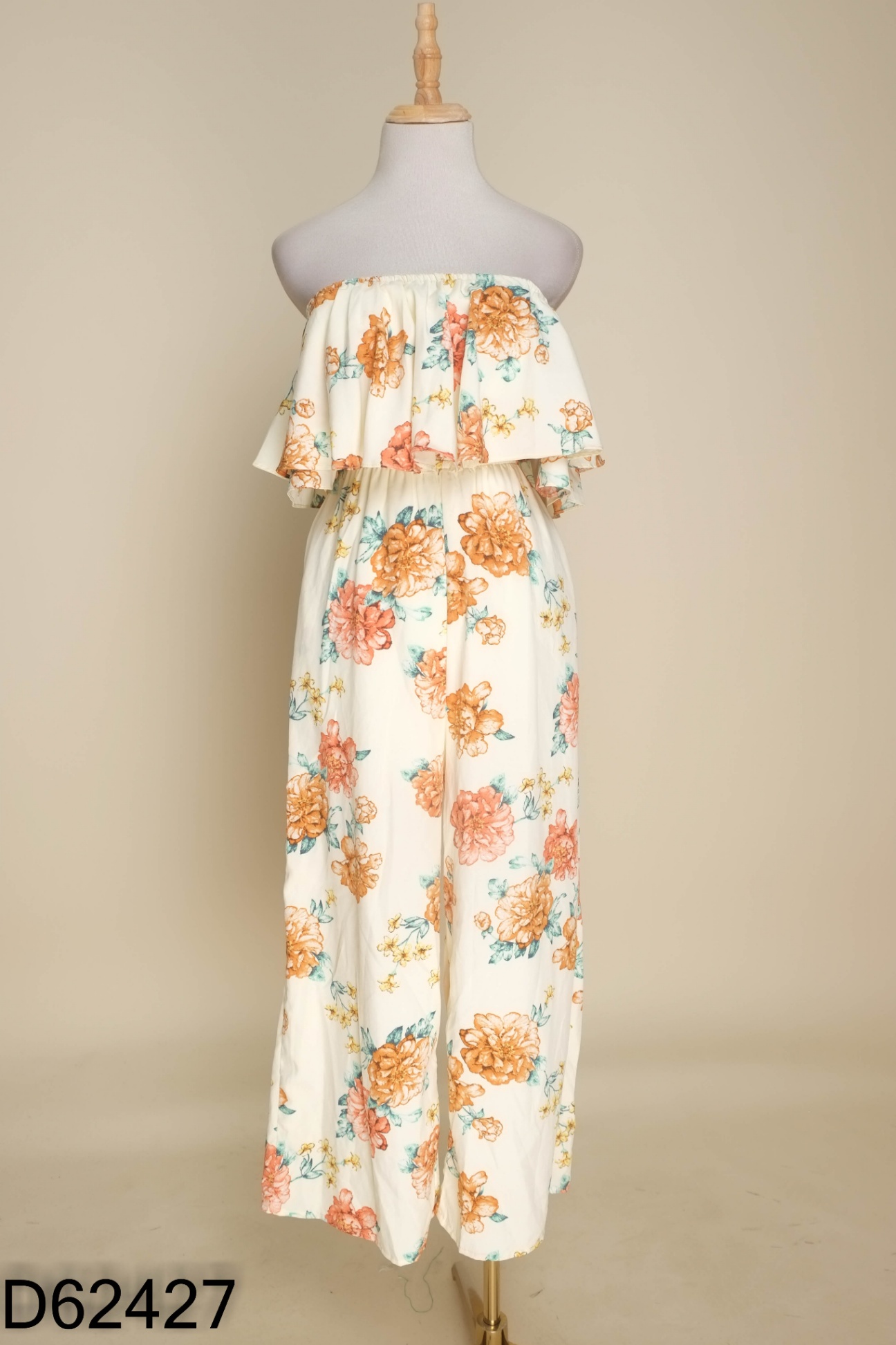 Jumpsuits be hoa trễ vai
