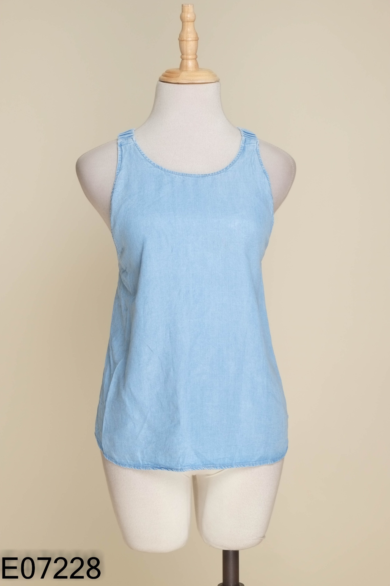 Áo MANGO xanh jeans mềm