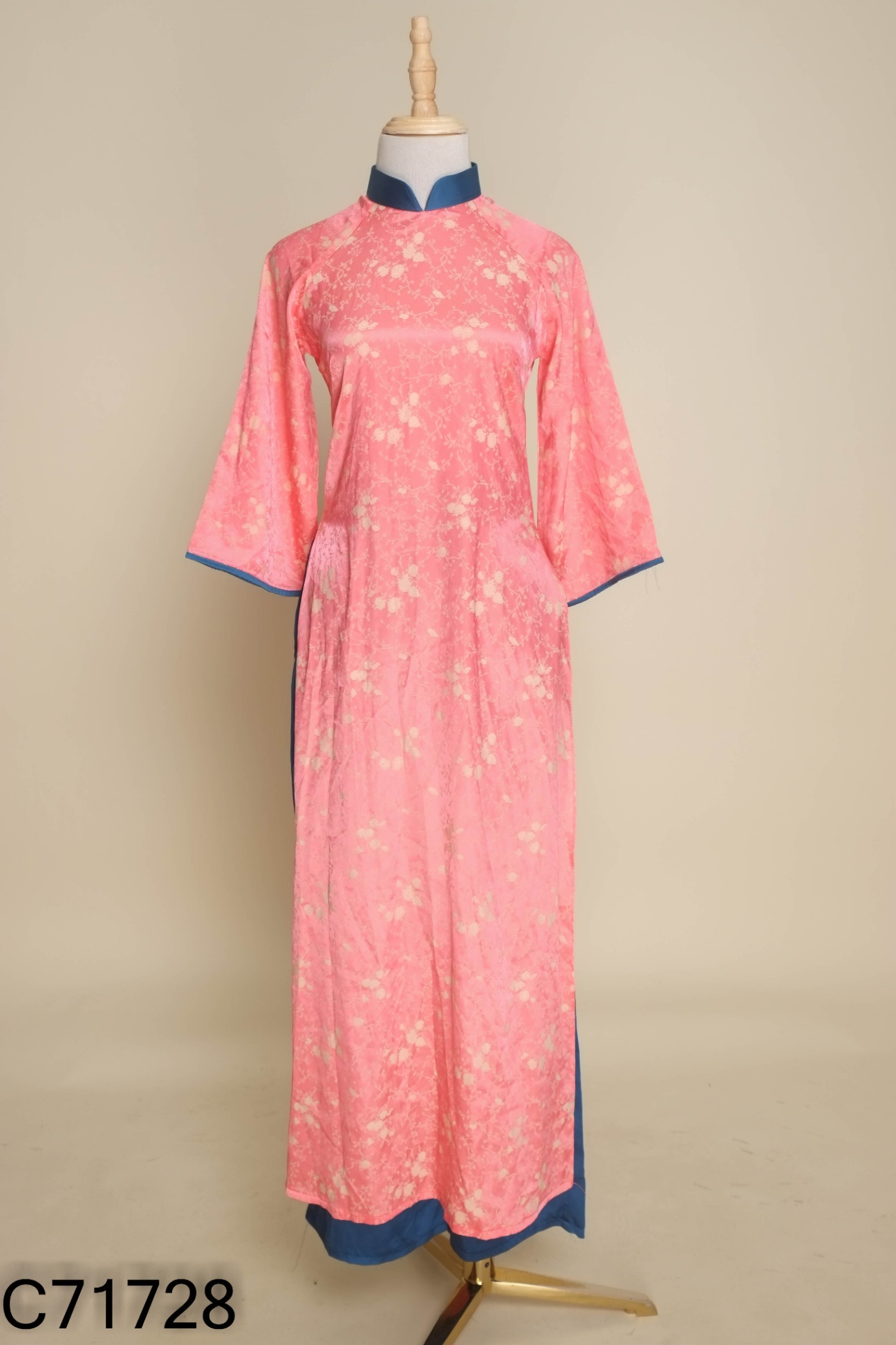 Set Áo dài hồng hoa + quần xanh