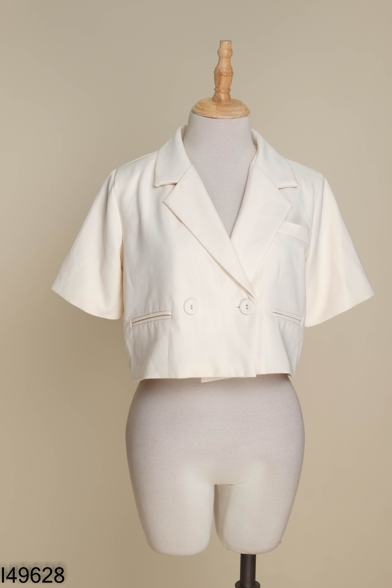 Áo be VELJA cổ vest ngắn tay