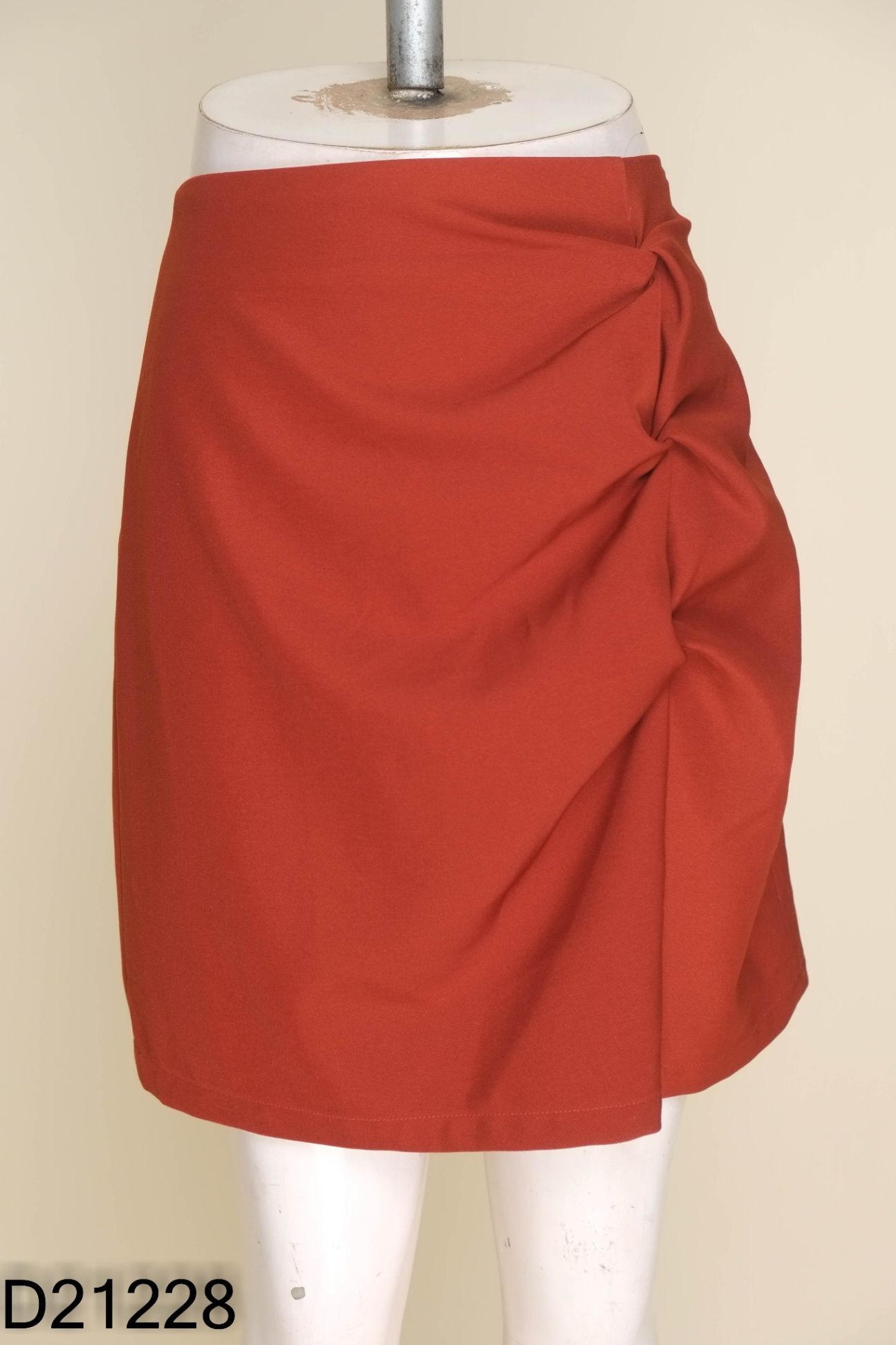 Chân váy ADORE DRESS nâu trơn