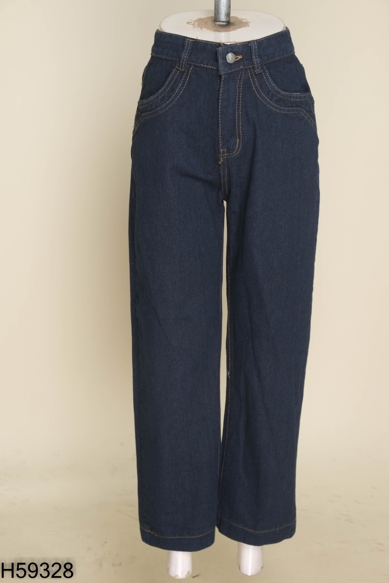 Quần jeans xanh đậm