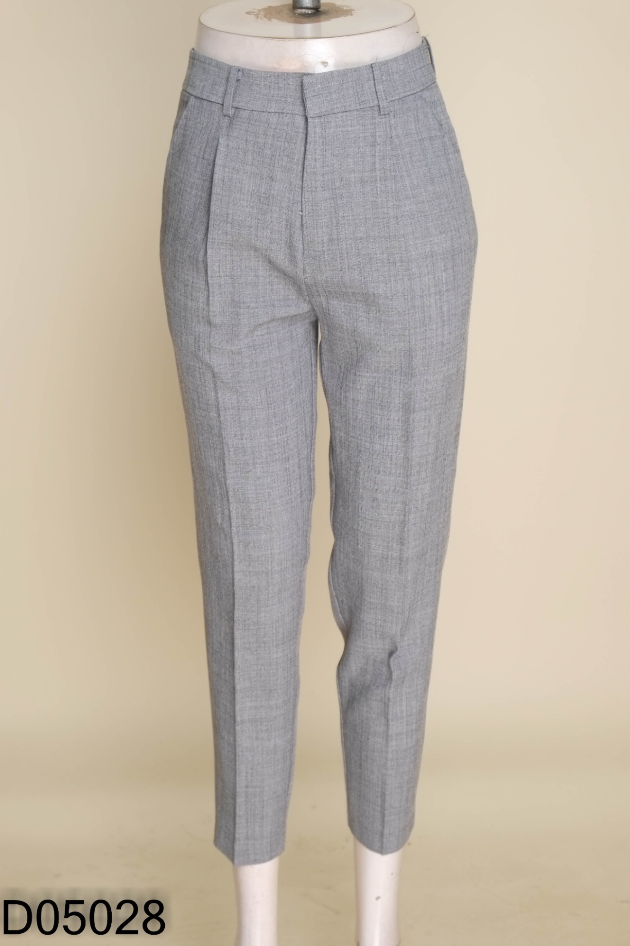 Quần VERO MODA xám trơn