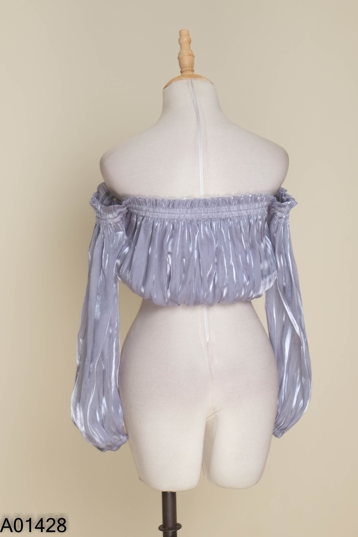Áo organza RECHIC xám ngắn
