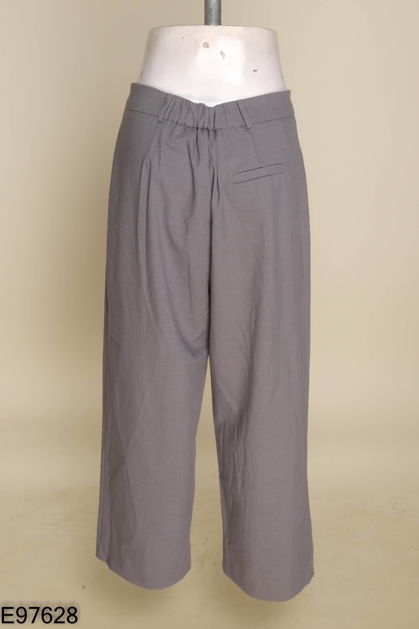 Quần culottes vải xám