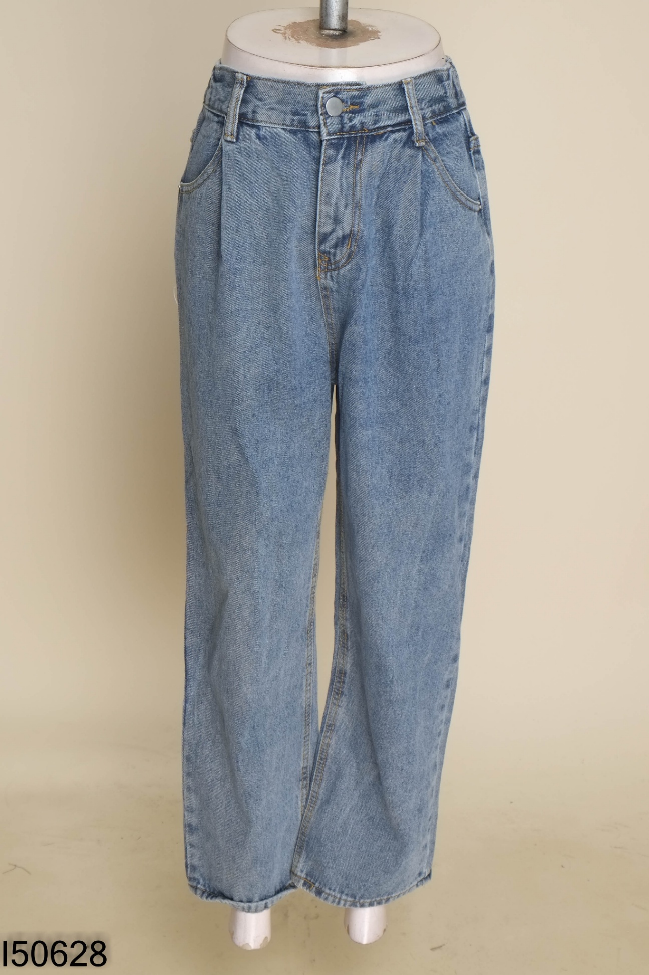 Quần jeans xanh eo chun