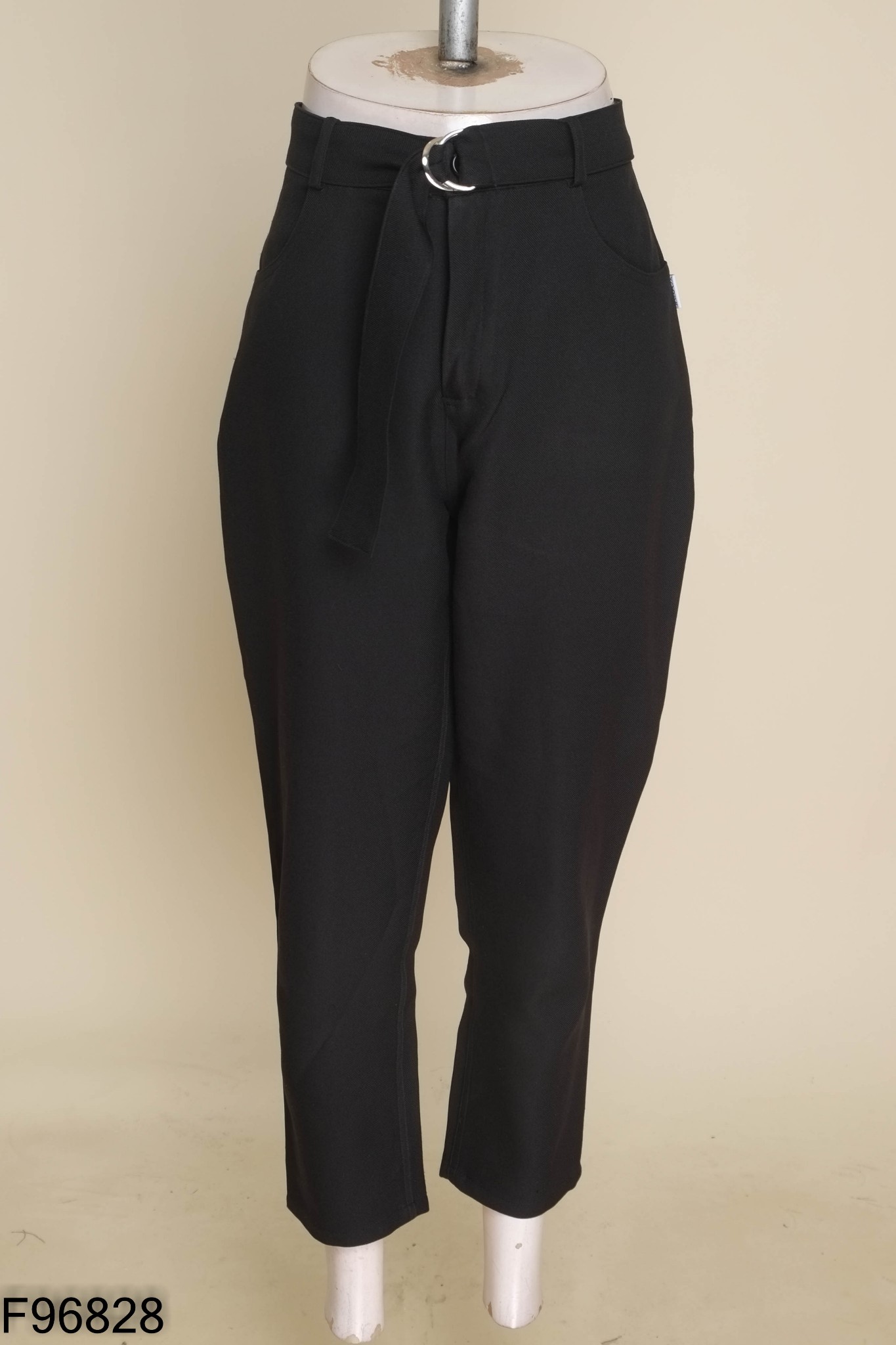 Quần đen 92 WEAR kèm đai