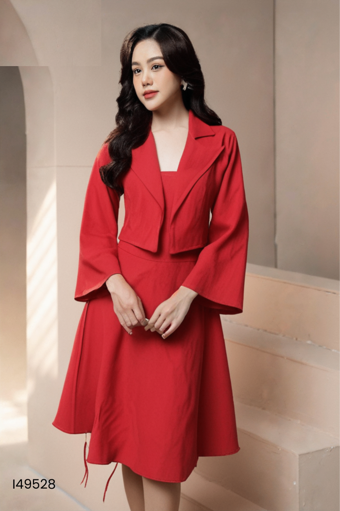 SET Áo khoác + vay hai dây đỏ