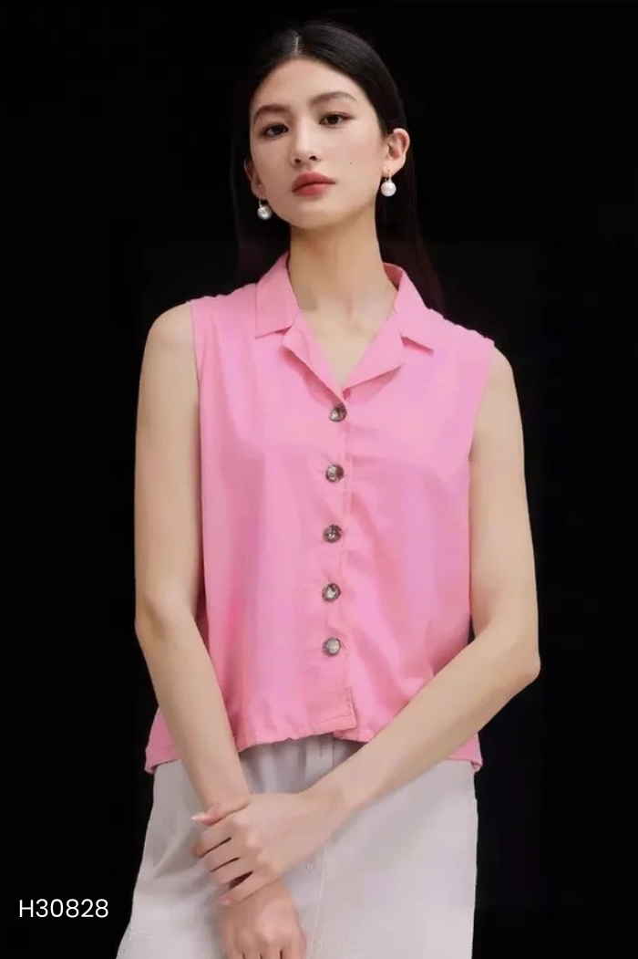 Áo linen hồng phối cúc