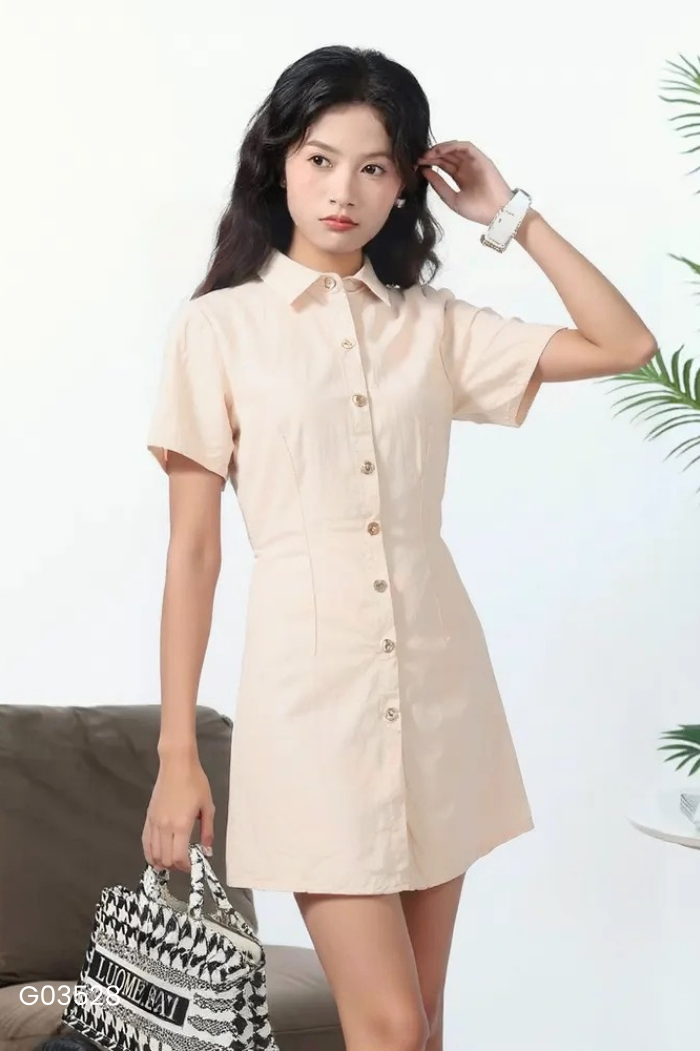 Váy be phối khuy nâu