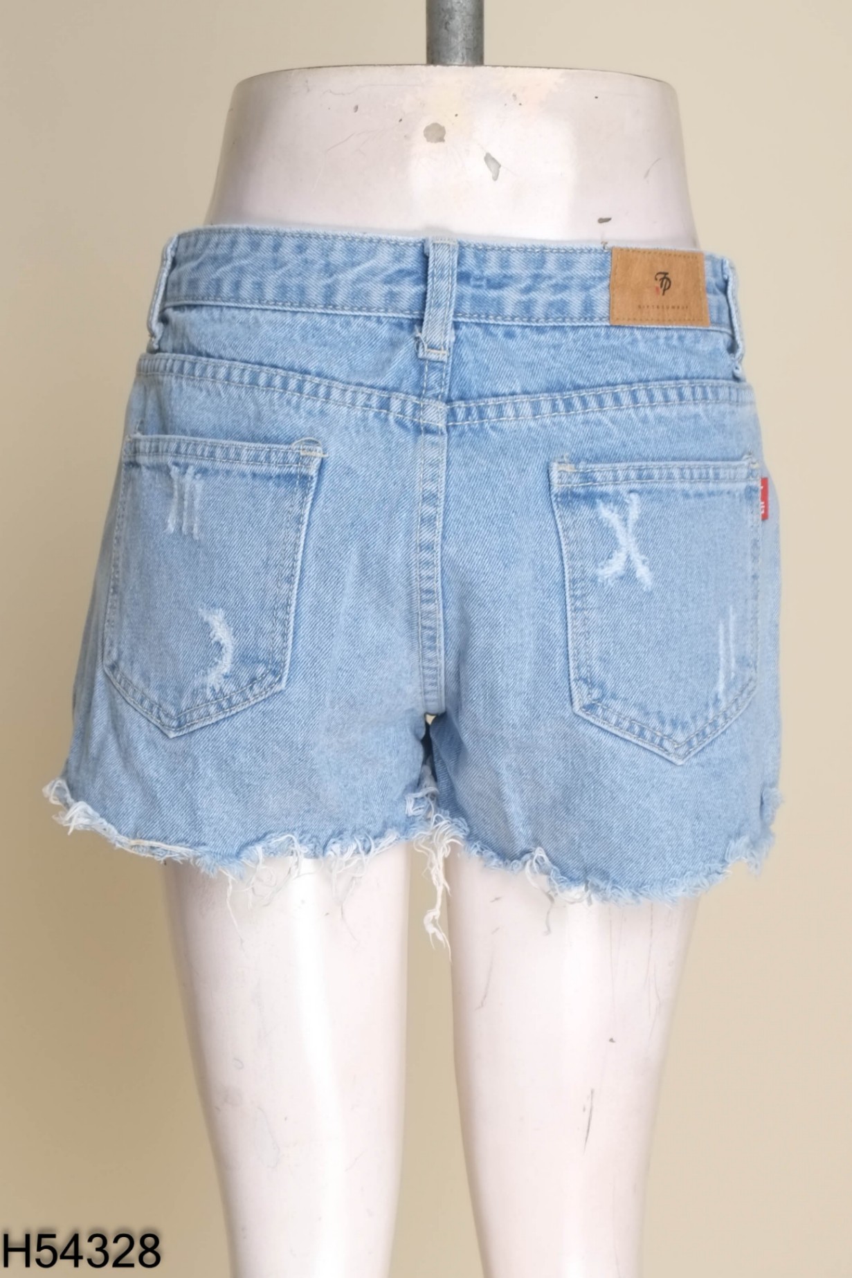 Quần shorts jeans xanh rách