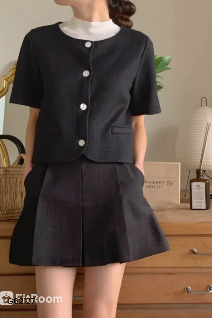 NEW Áo dạ đen phối cúc