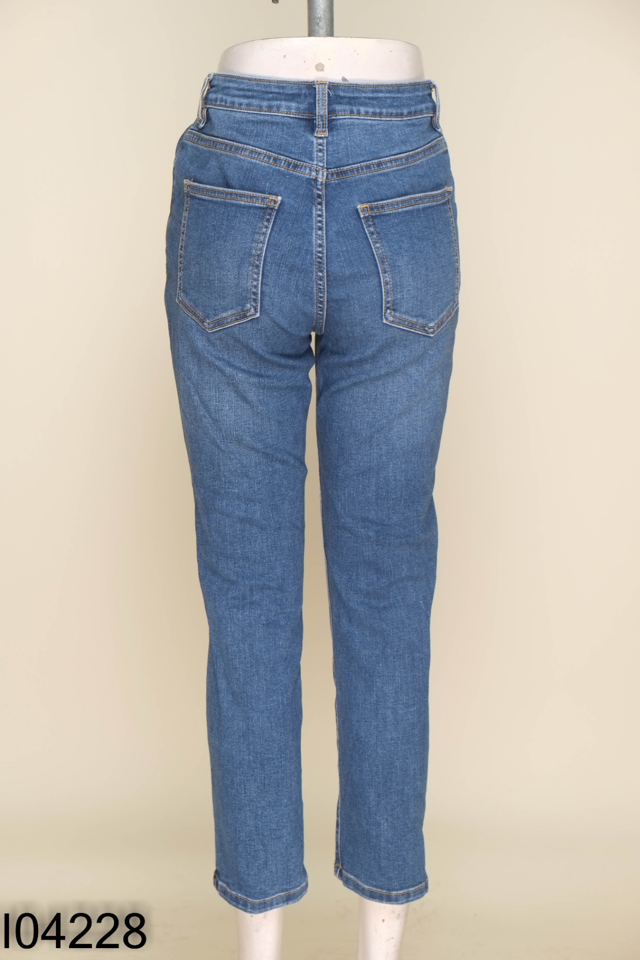 Quần jeans IVY MODA xanh trơn