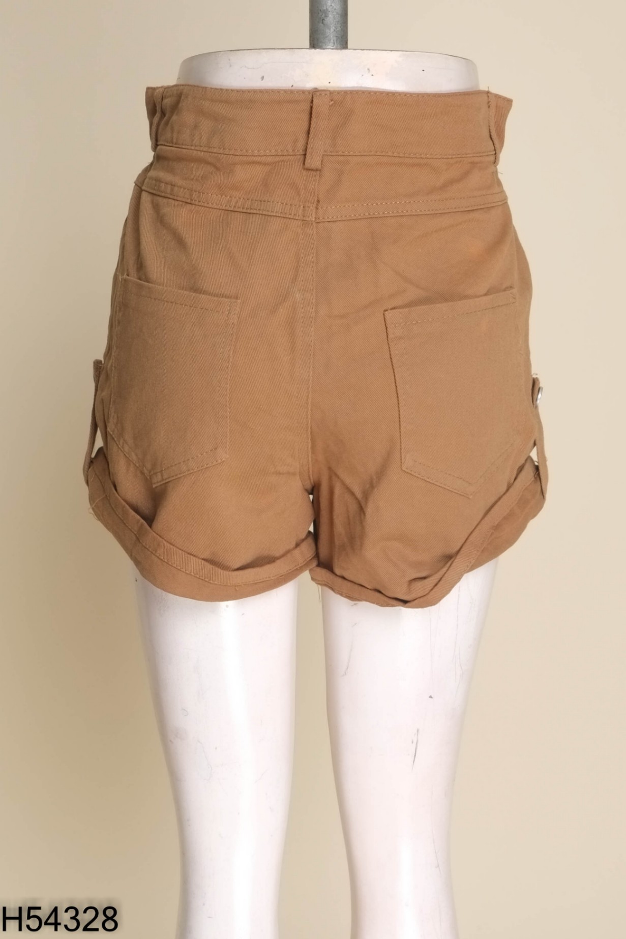 Quần shorts jeans nâu