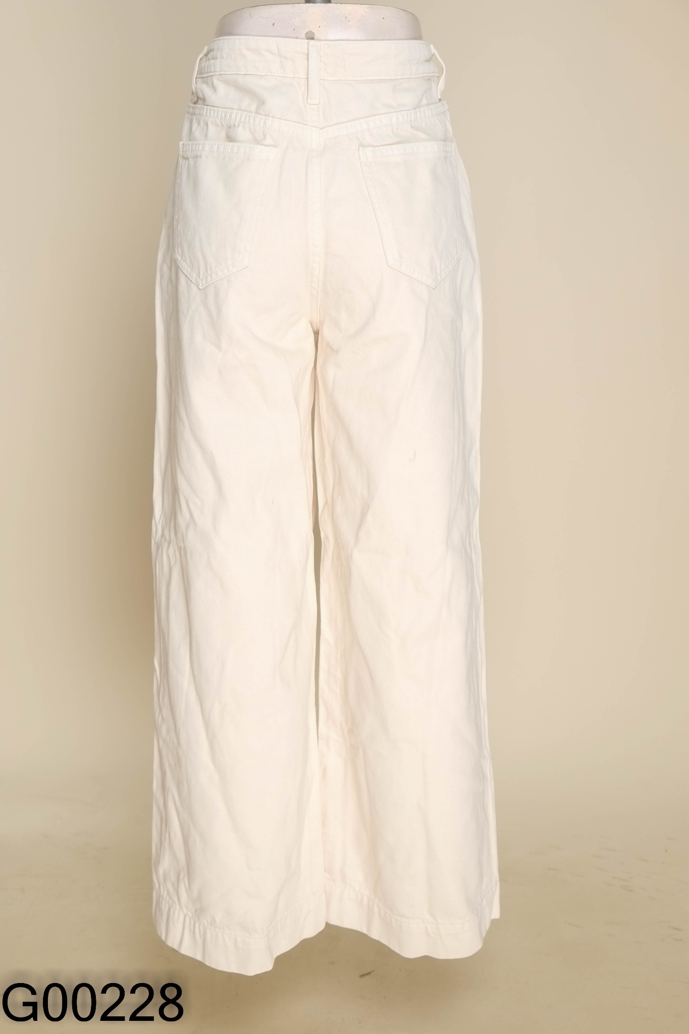 Quần URATV jeans be ống rộng