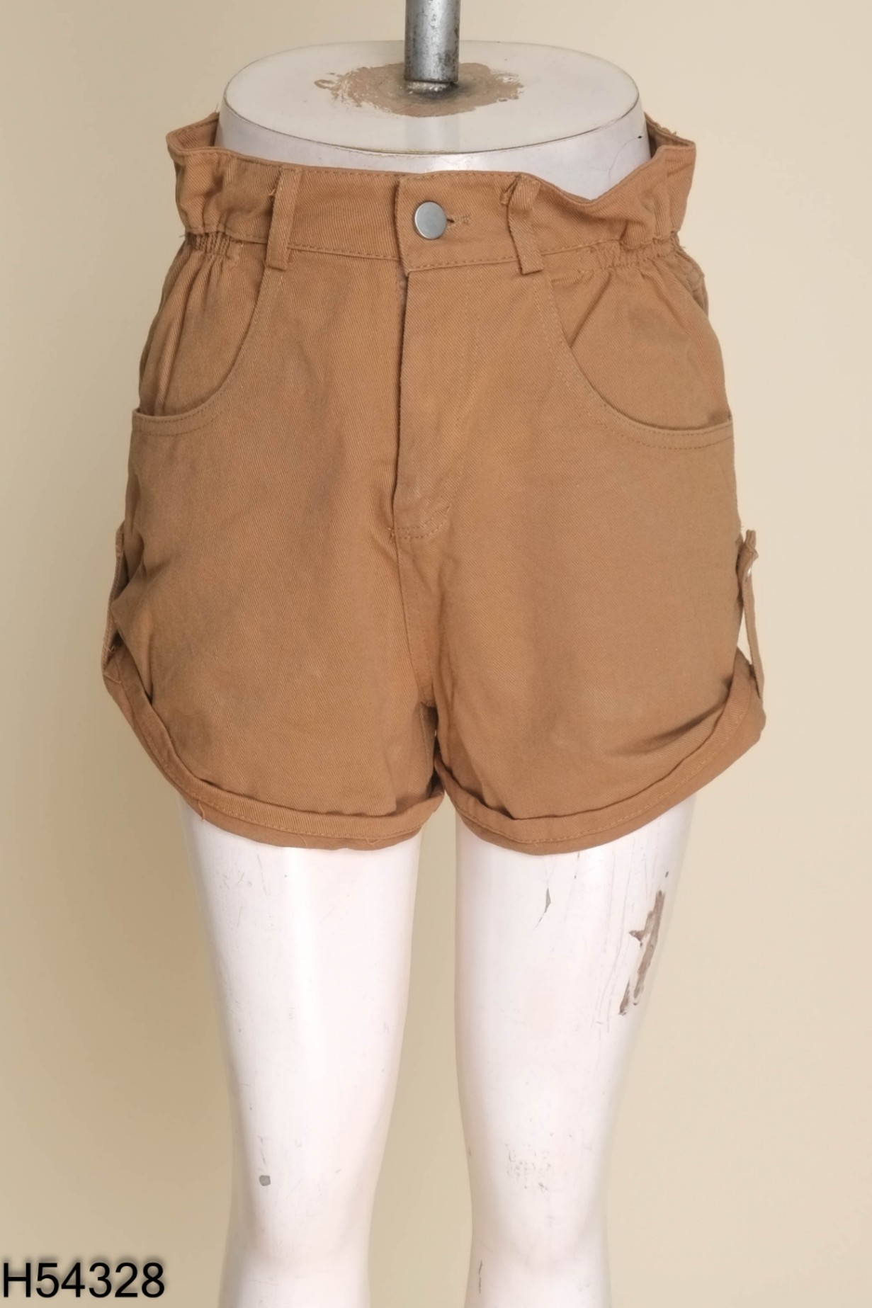 Quần shorts jeans nâu