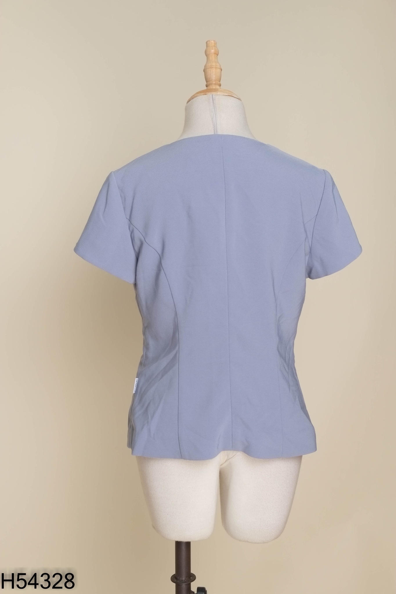 Áo xanh SEVEN AM cúc ngọc
