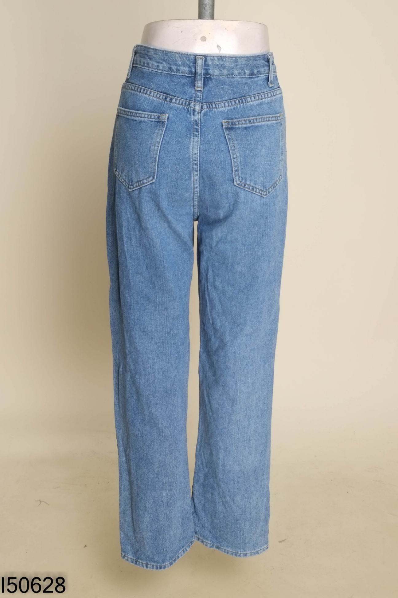 Quần jeans xanh trơn 2