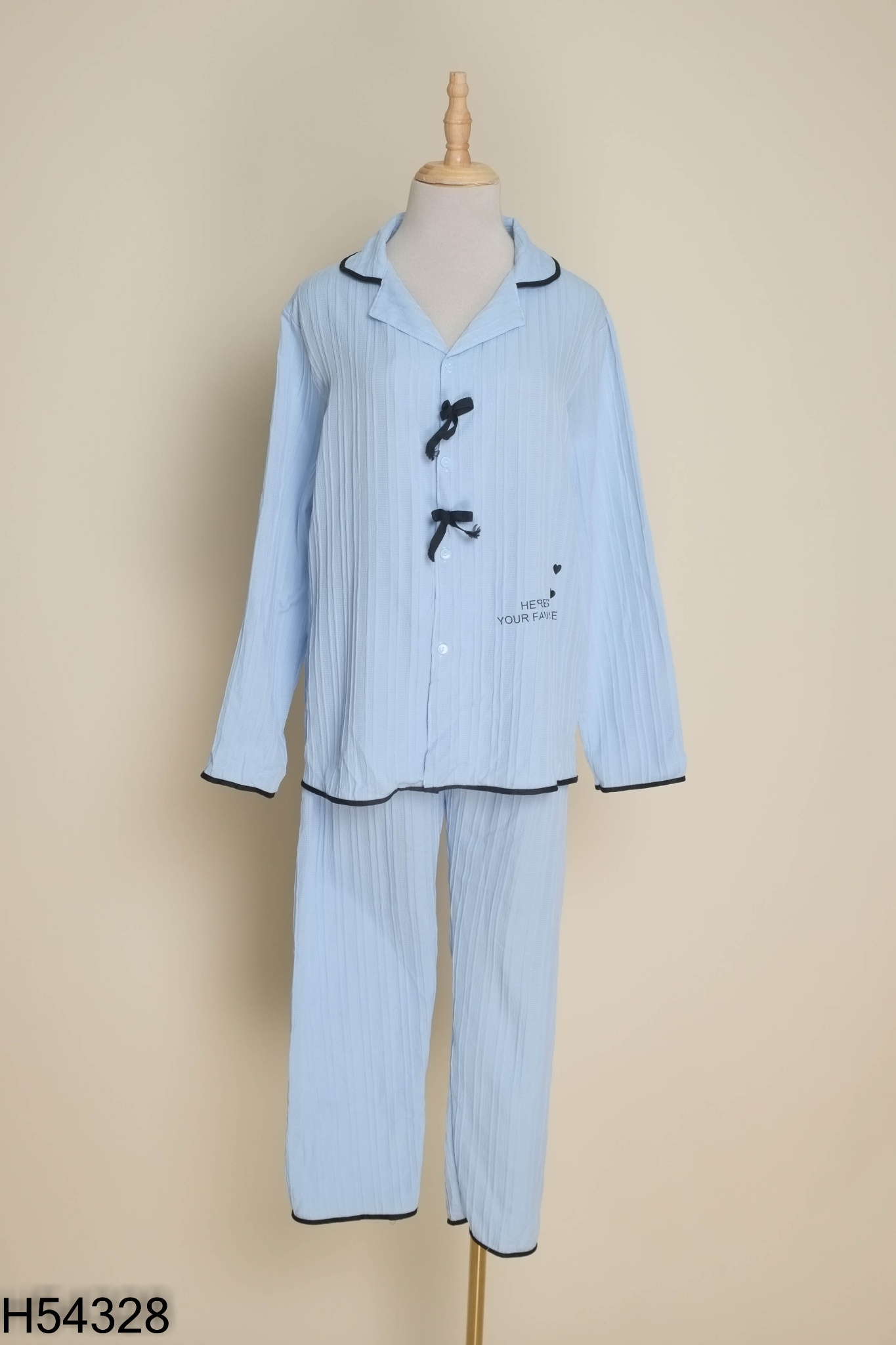 Set Pijama xanh viền đen nơ