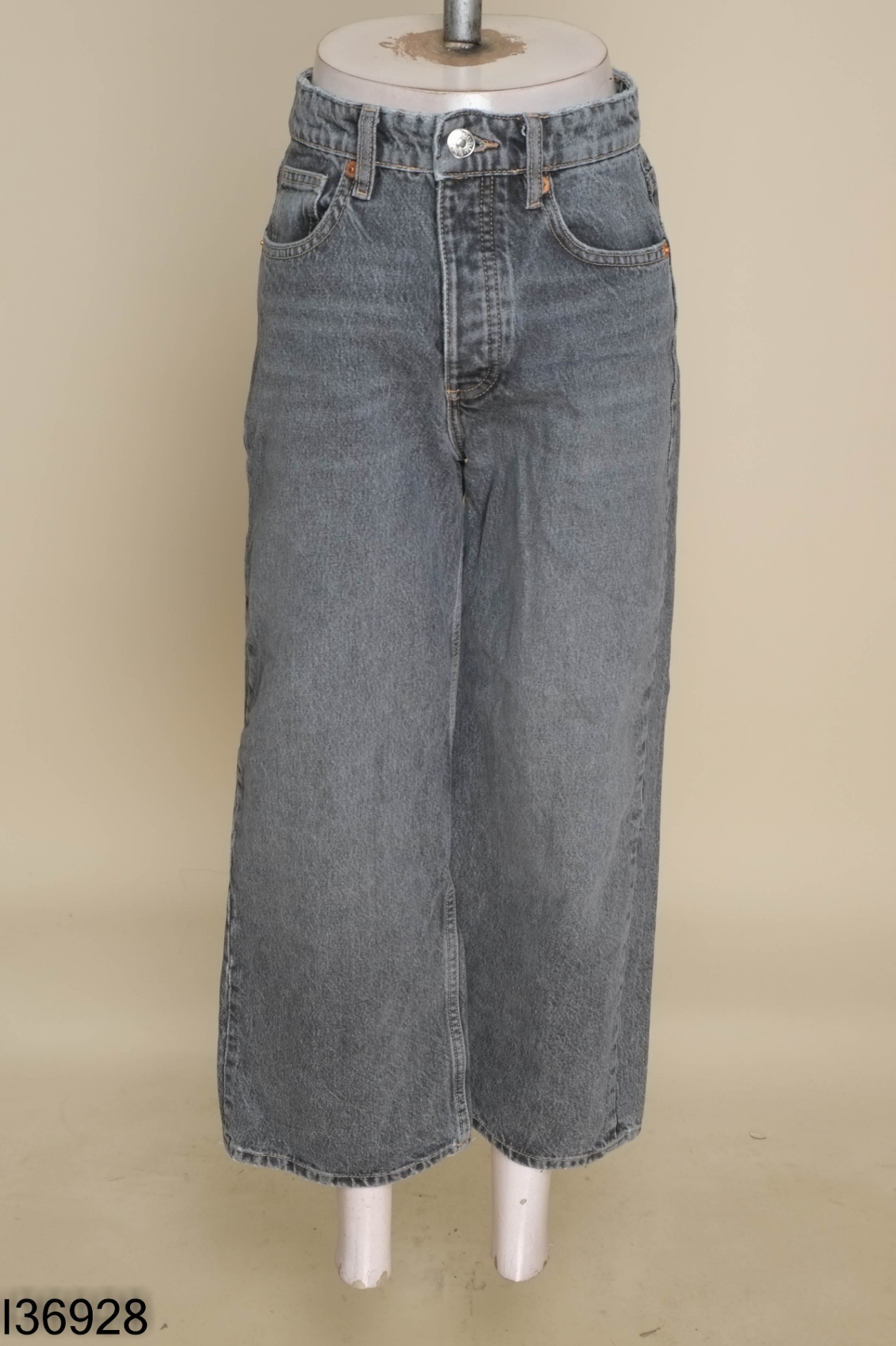 Quần jeans ZARA xám trơn (cắt tag)