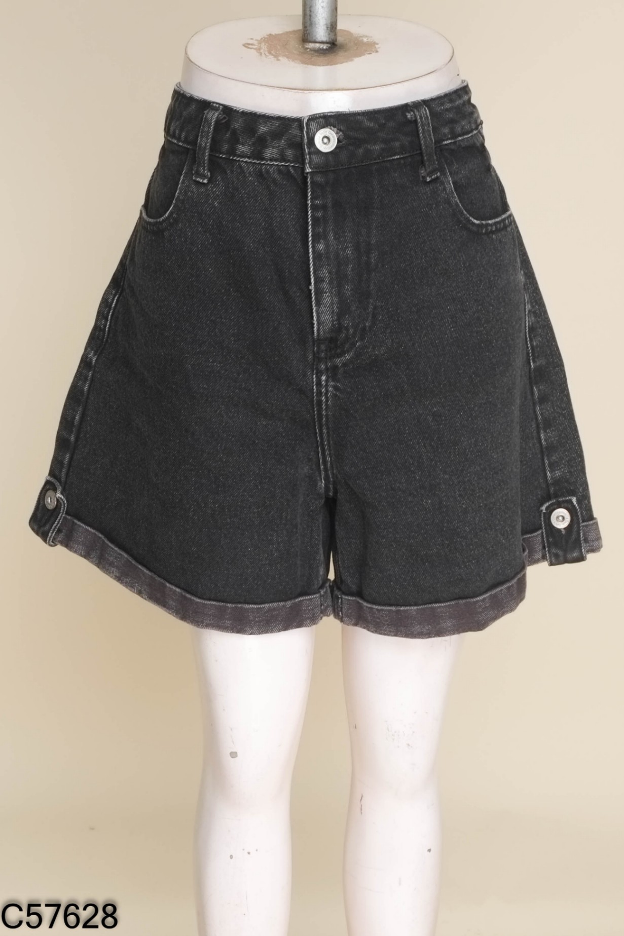 Quần short jean xám đen