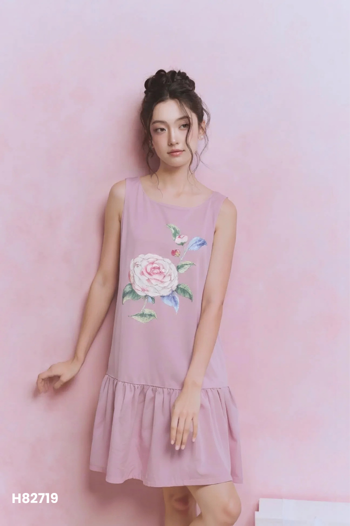 Váy hồng HÀ CÚC thêu hoa