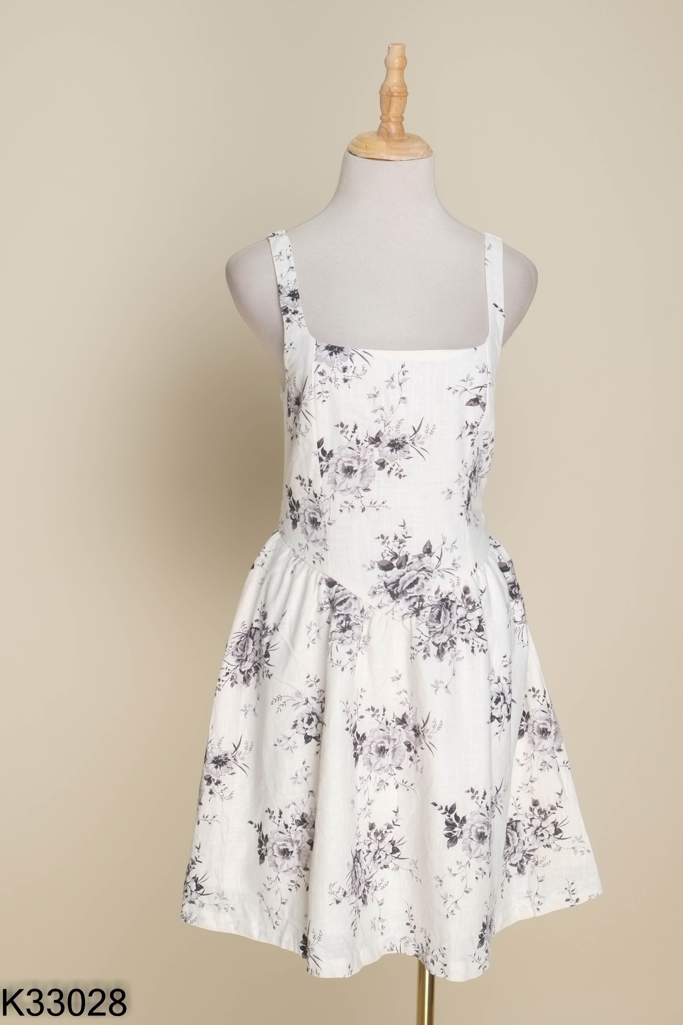 NEWTAG Váy linen HM be hoa