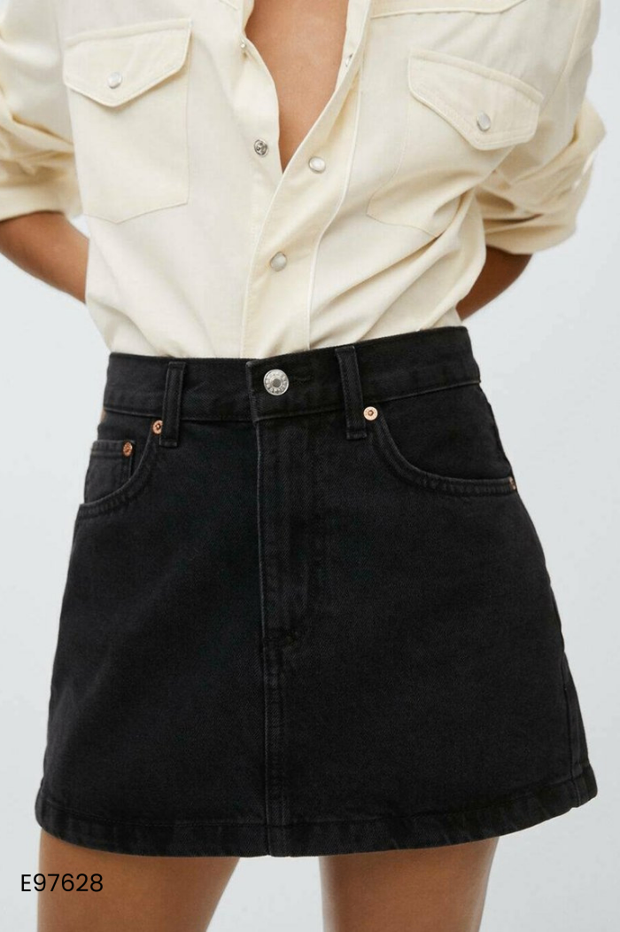 Chân váy MANGO jeans đen xám