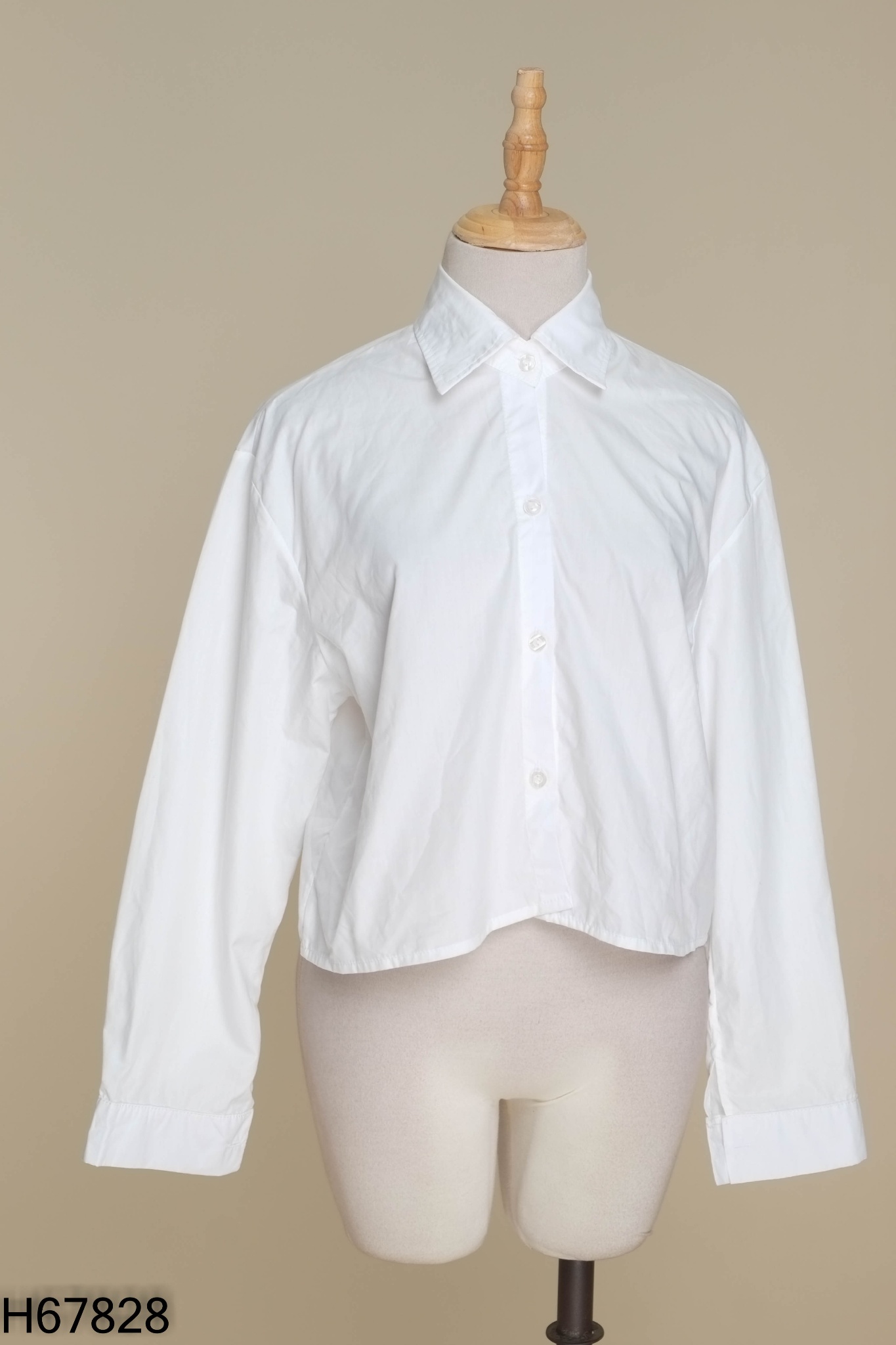 Áo sơ mi trắng croptop