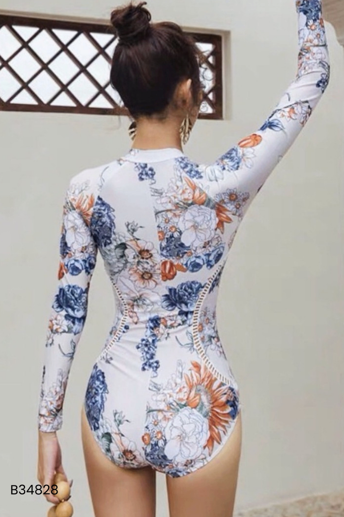 Bikini be hoạ tiết hoa
