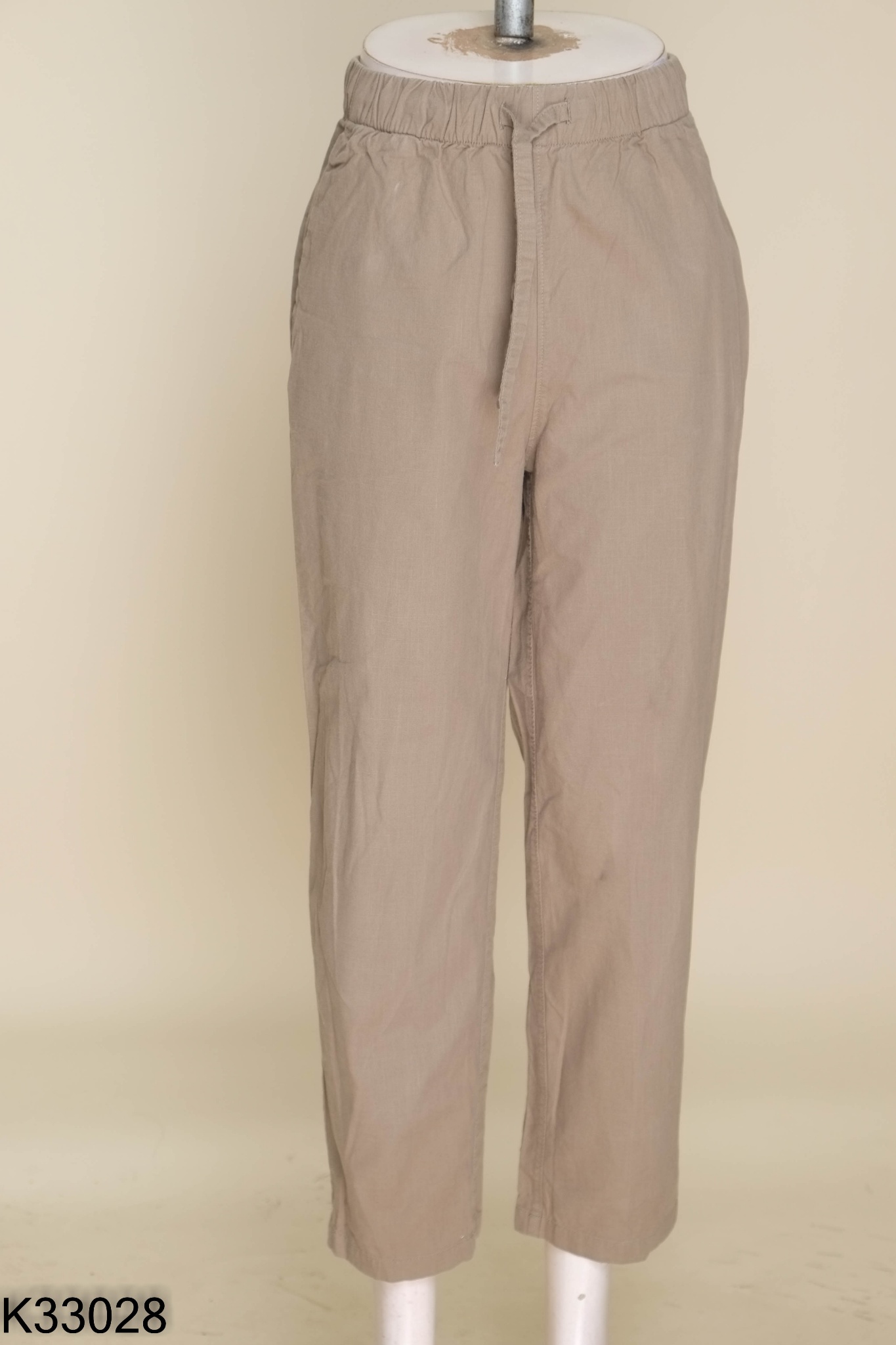 Quần linen UNIQLO xanh be