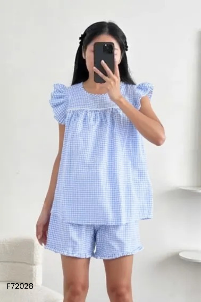 Set bộ xanh kẻ caro trắng mặc nhà