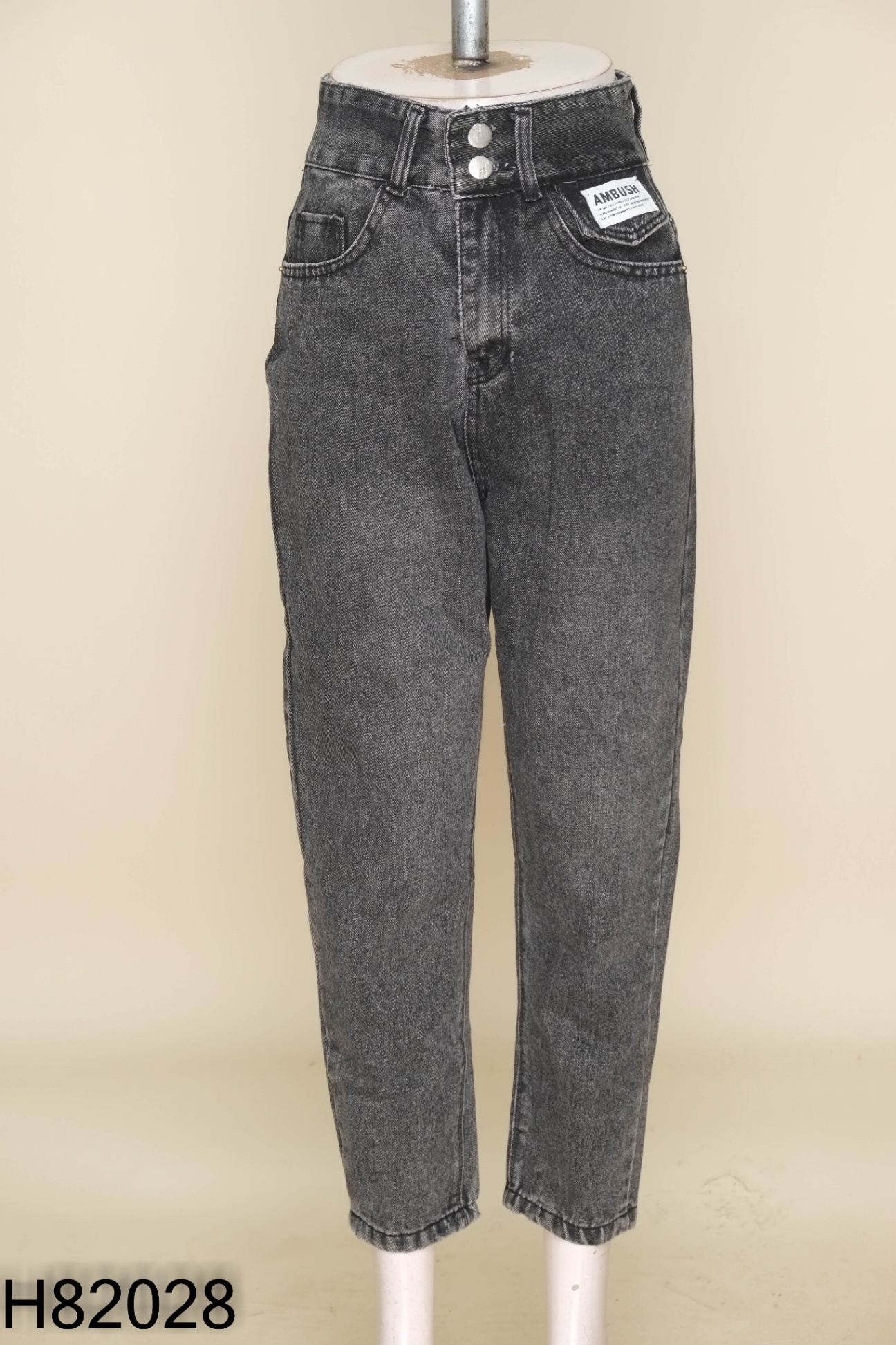 Quần jeans xám trơn 2 cúc