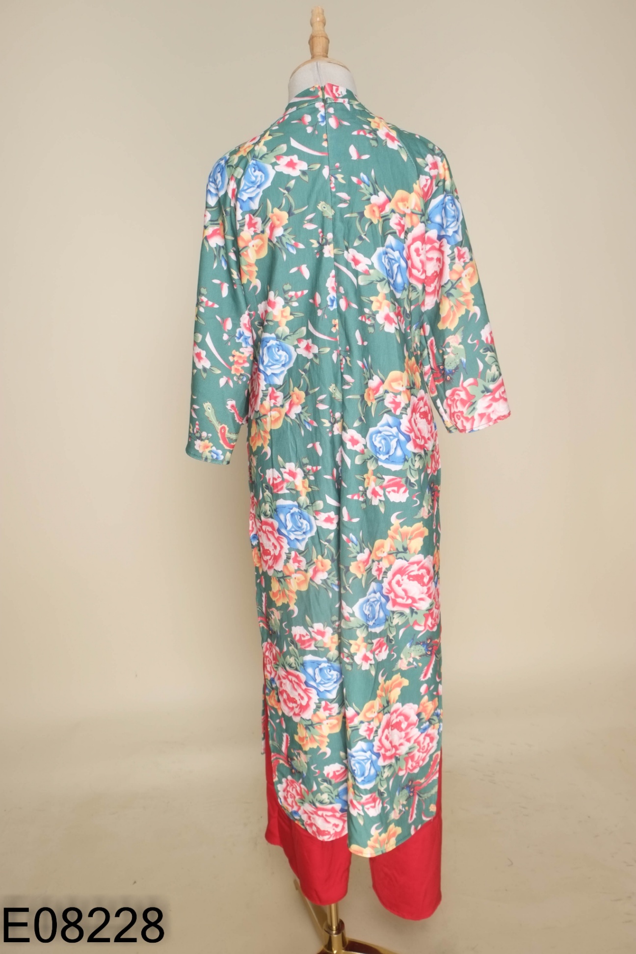 Set Áo dài xanh hoa + quần đỏ