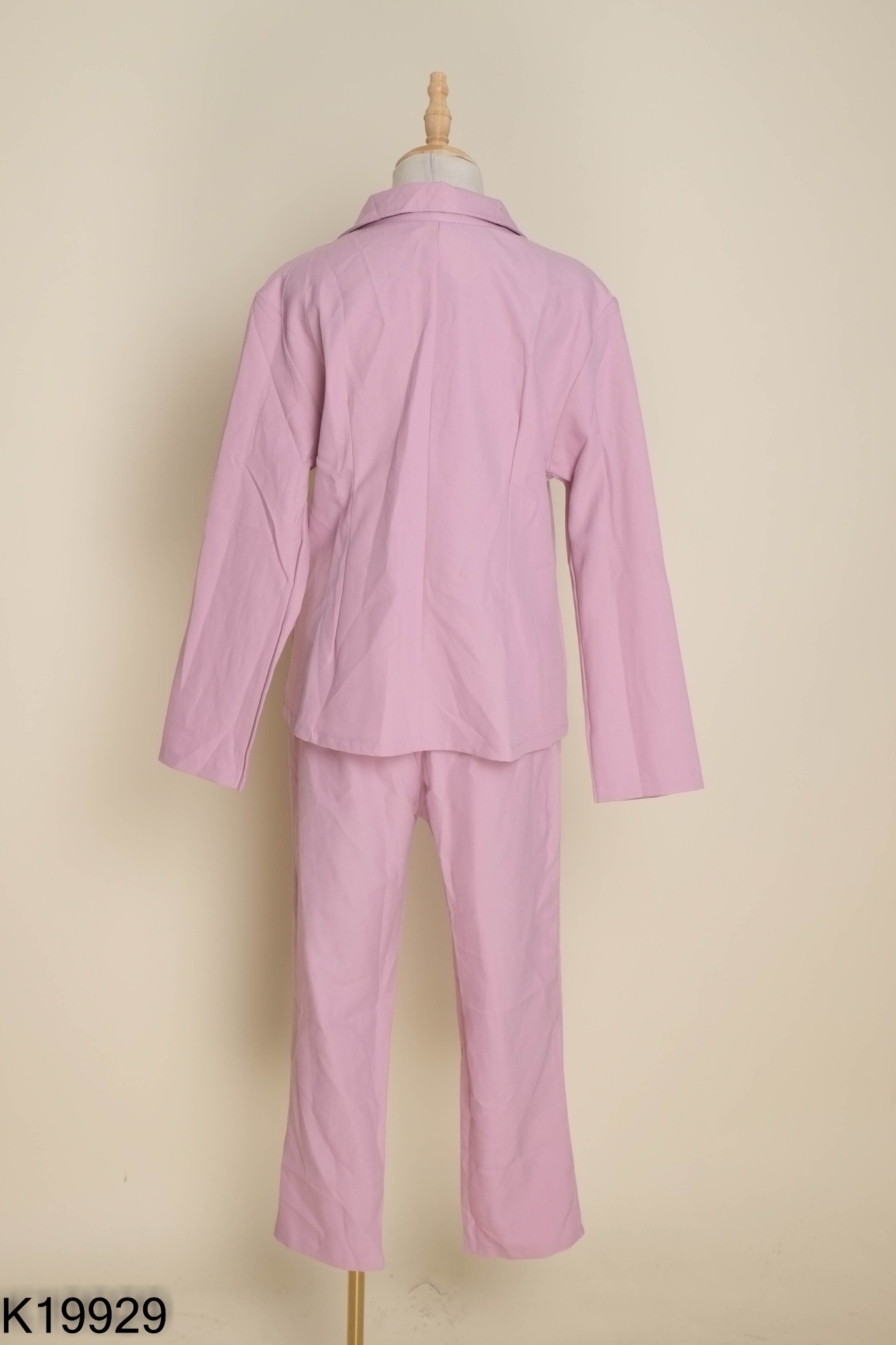 SET Blazer hồng trơn khuy đen + quần dài
