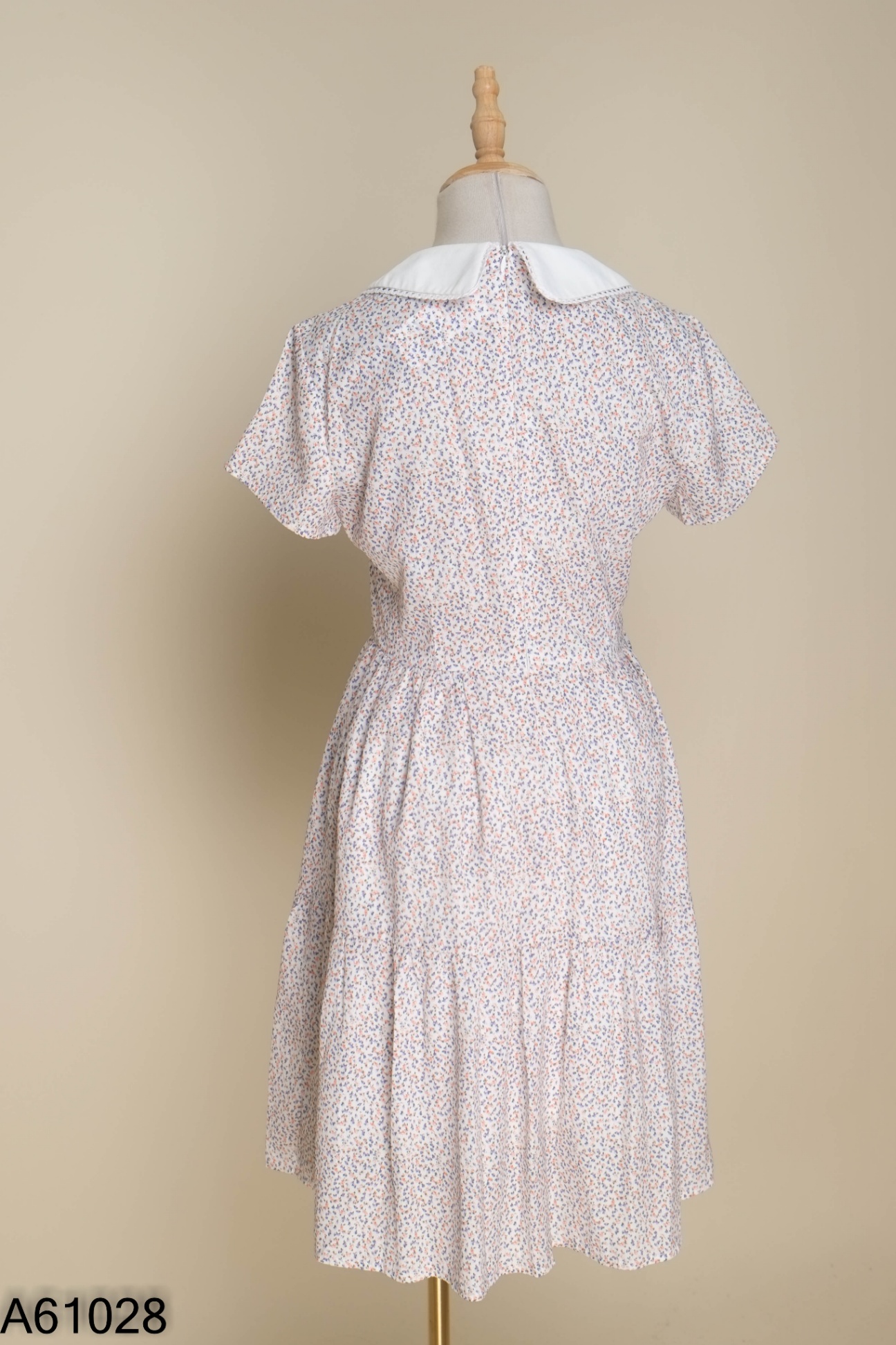 Váy ADORE DRESS be họa tiết