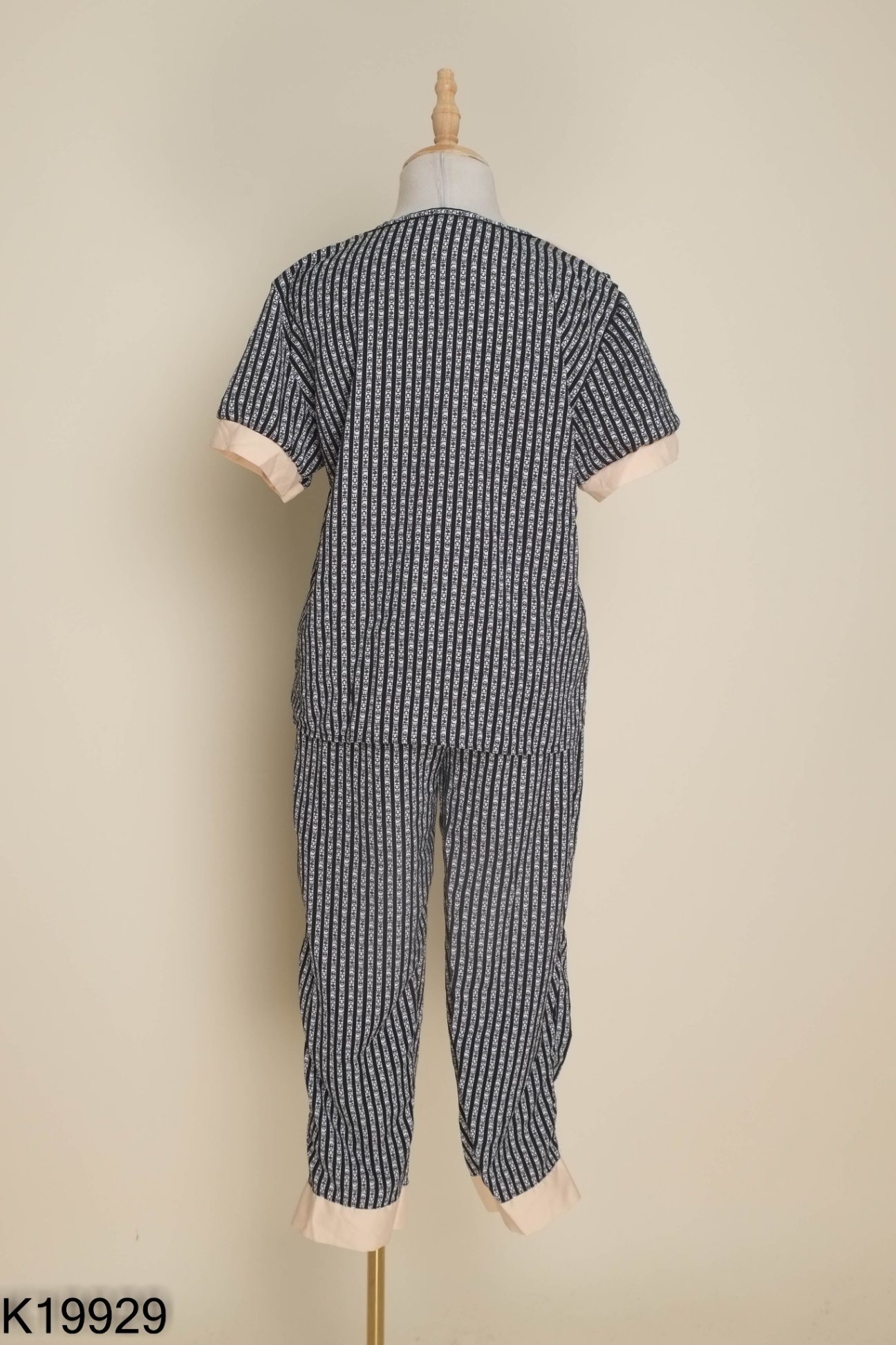 SET Pijama áo + quần dài đen phối chữ