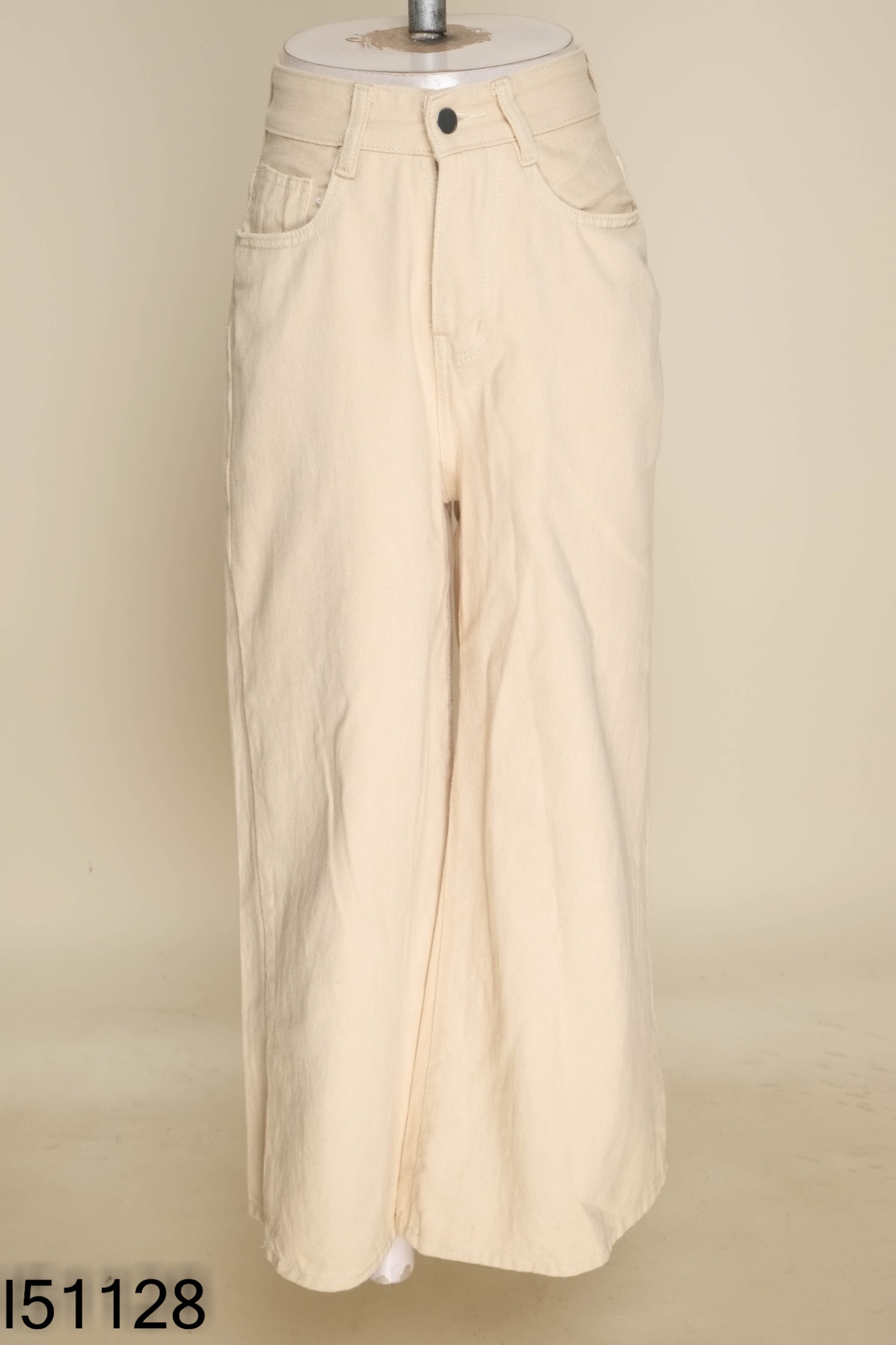 Quần jeans CALEM.CLUB be trơn