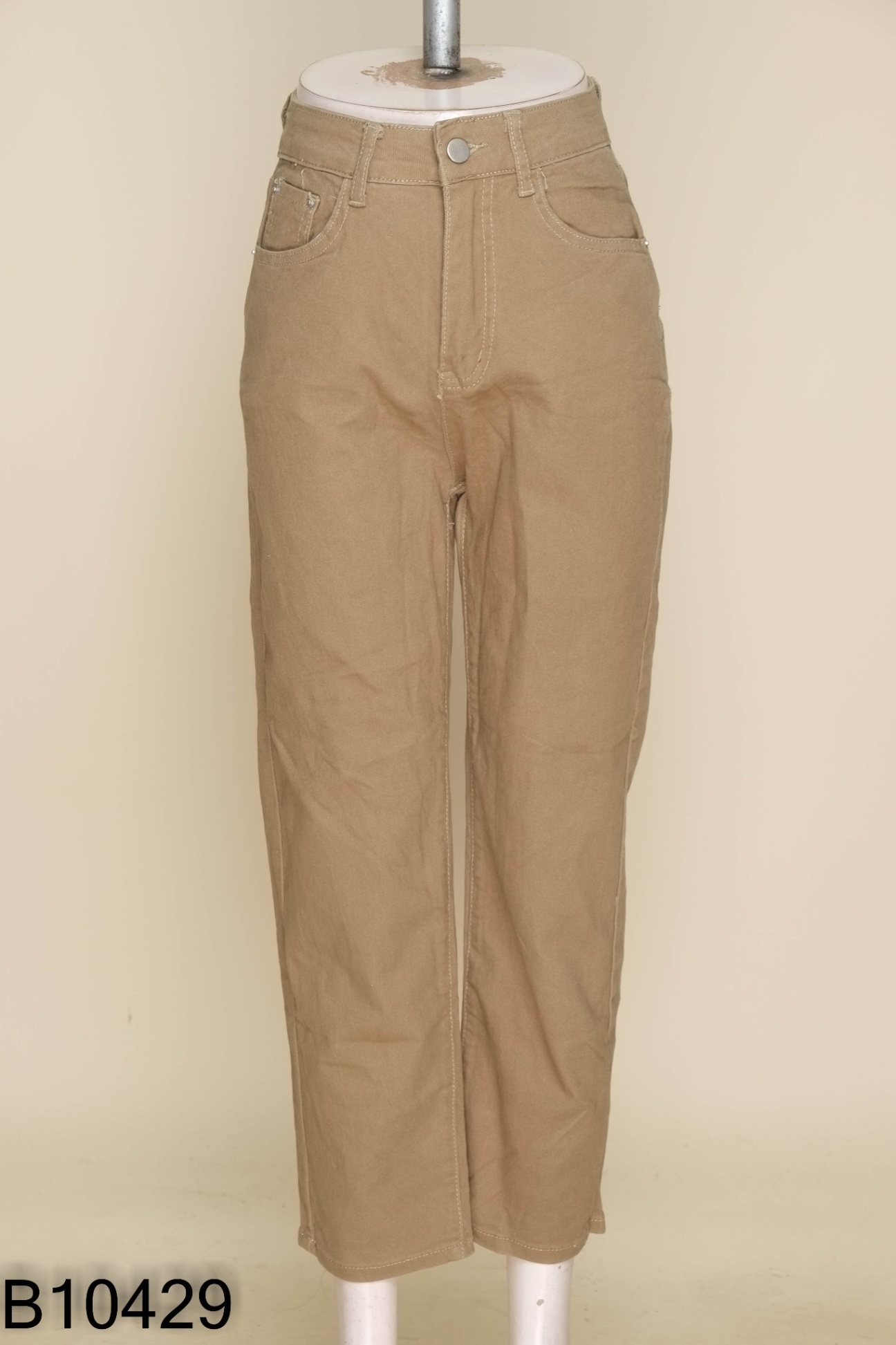 Quần jeans xanh trơn
