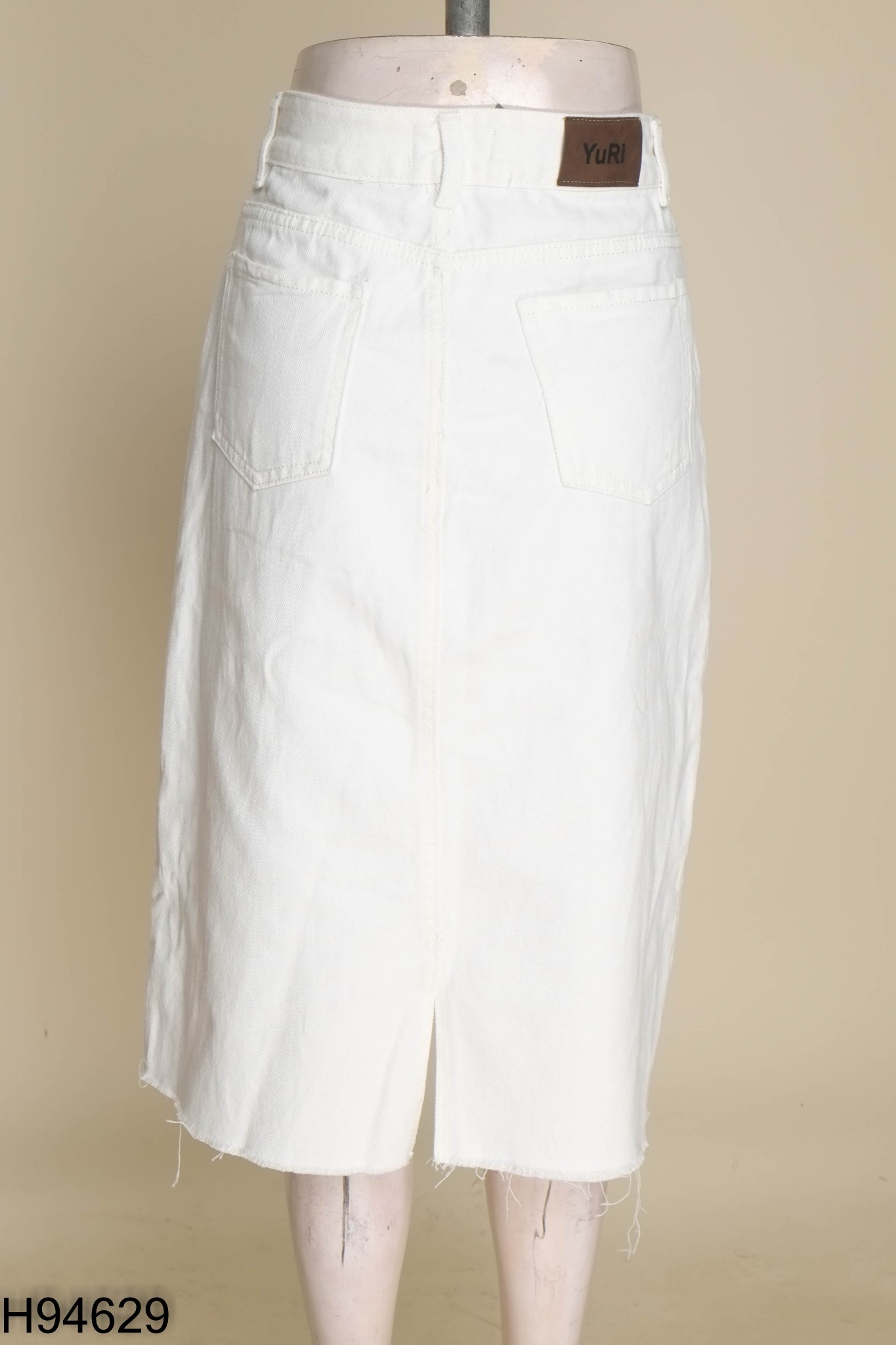 Chân váy jeans trắng trơn