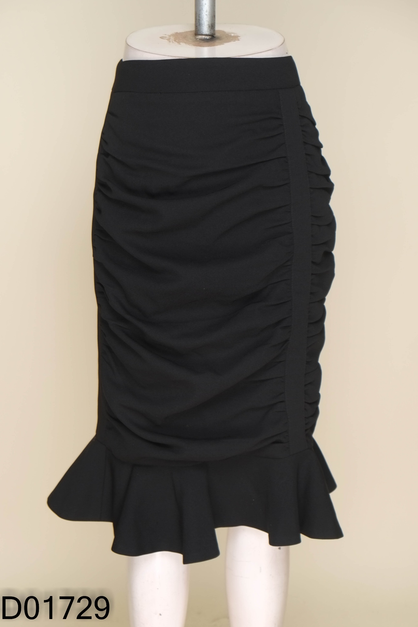 Chân váy HUONG BOUTIQUE đen dúm