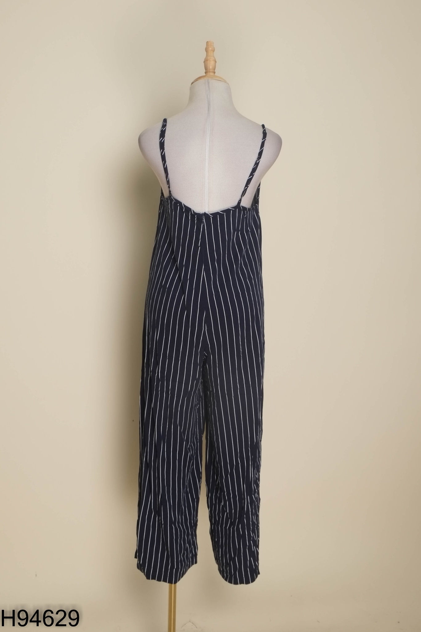 Jumpsuits hai dây xanh than sọc (MANGO cắt tag)